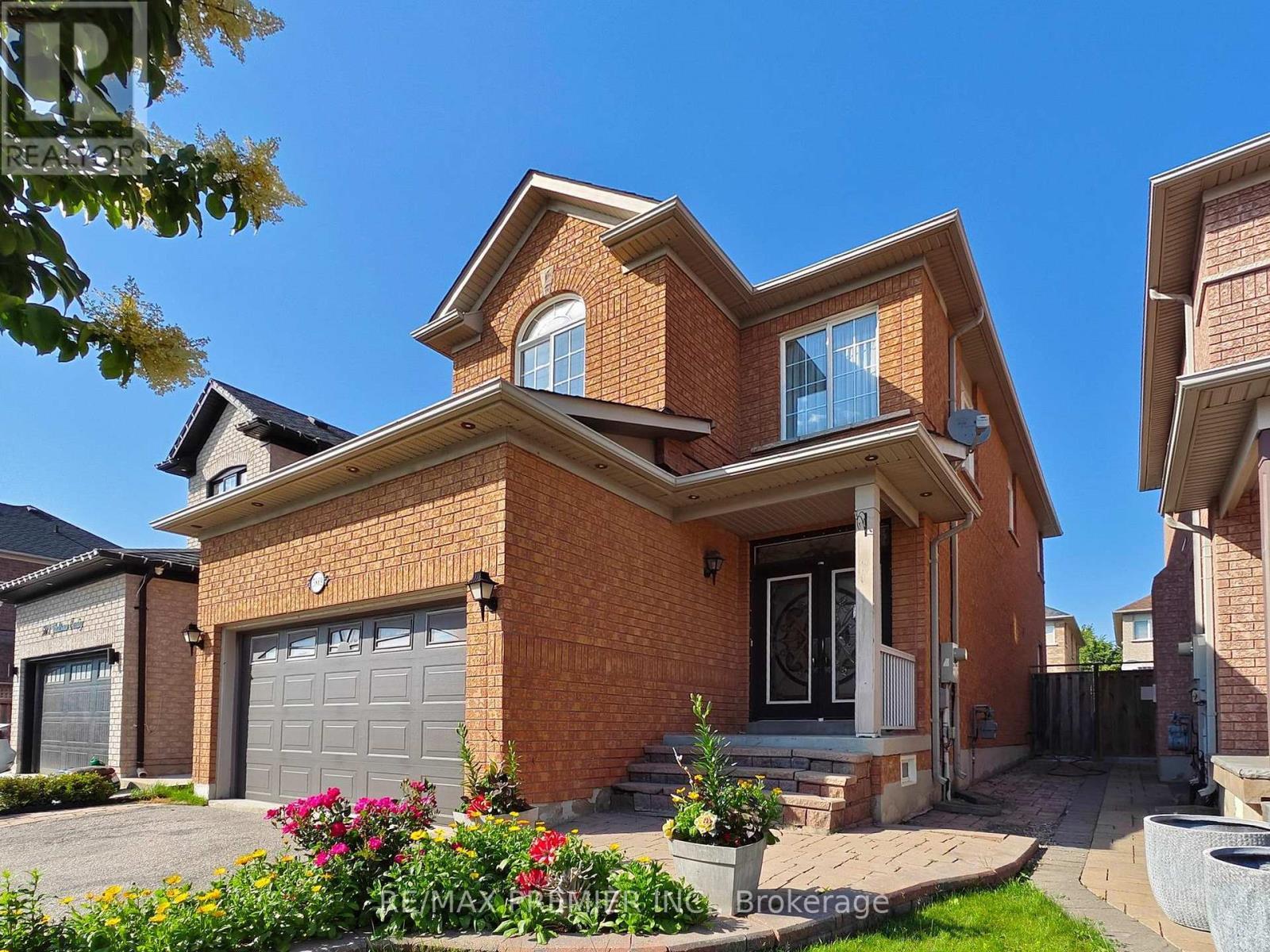 5869 Yachtsman Crossing, Mississauga, ON - Outdoor