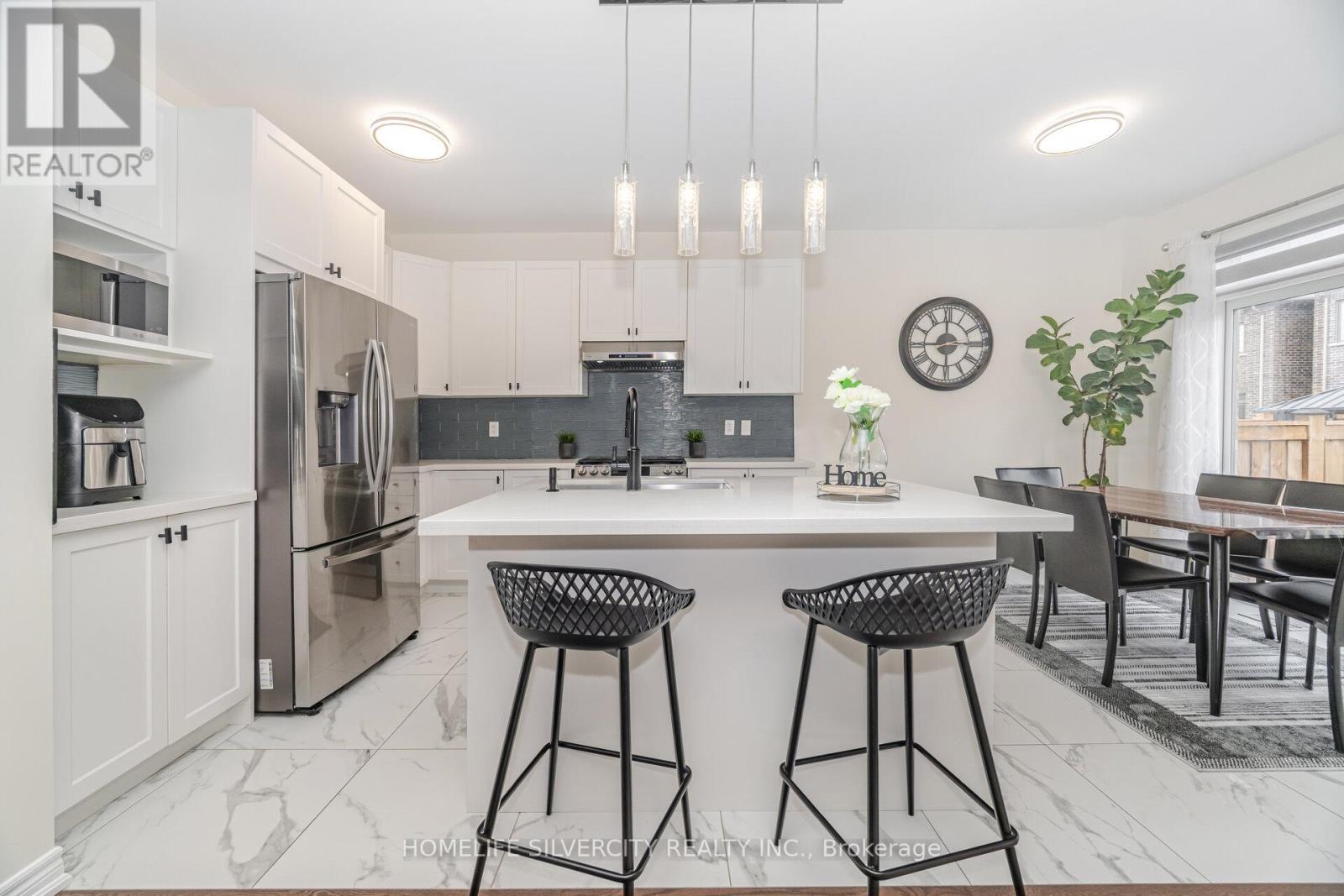 45 Ogston Crescent, Whitby, ON - Indoor Photo Showing Other Room