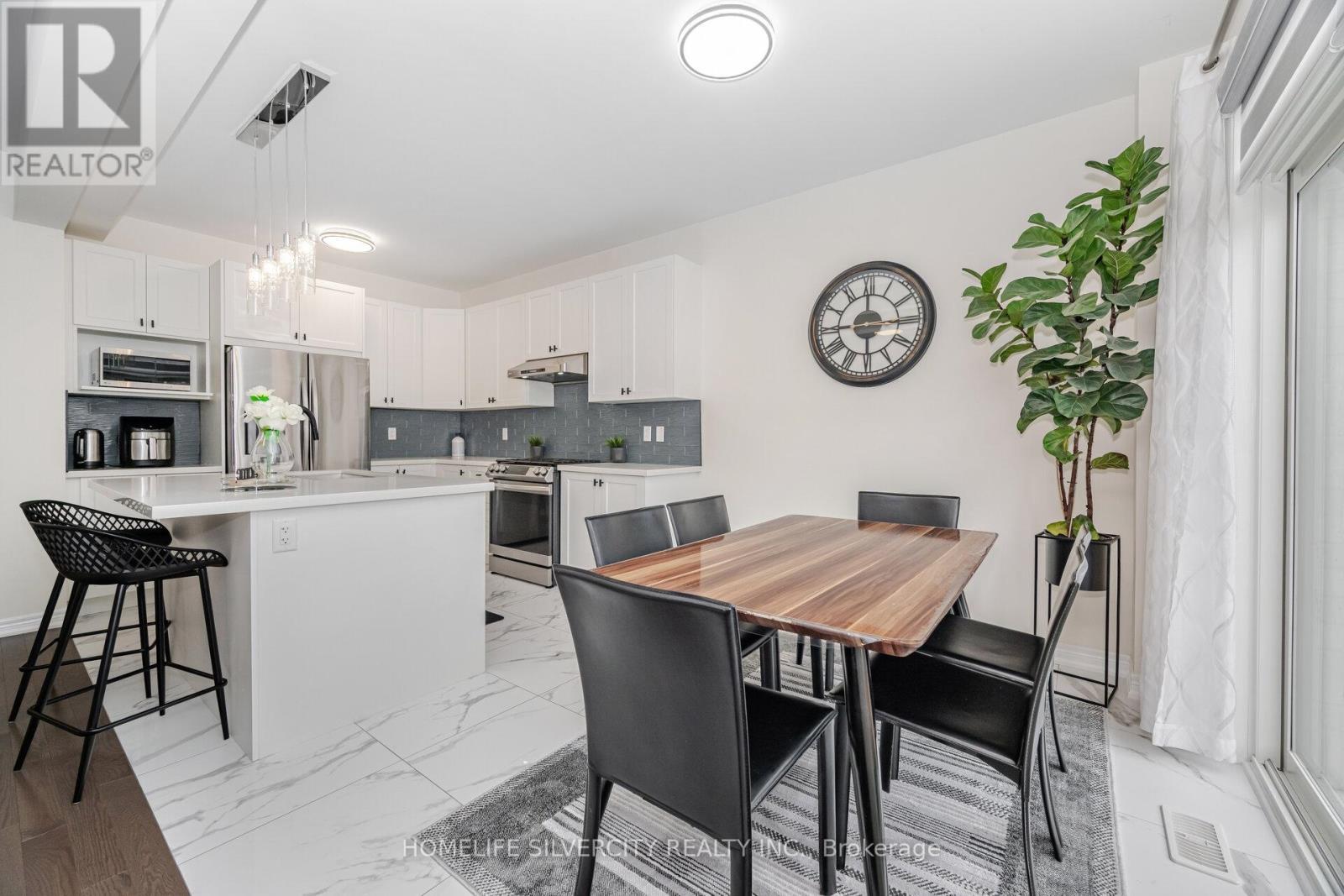 45 Ogston Crescent, Whitby, ON - Indoor