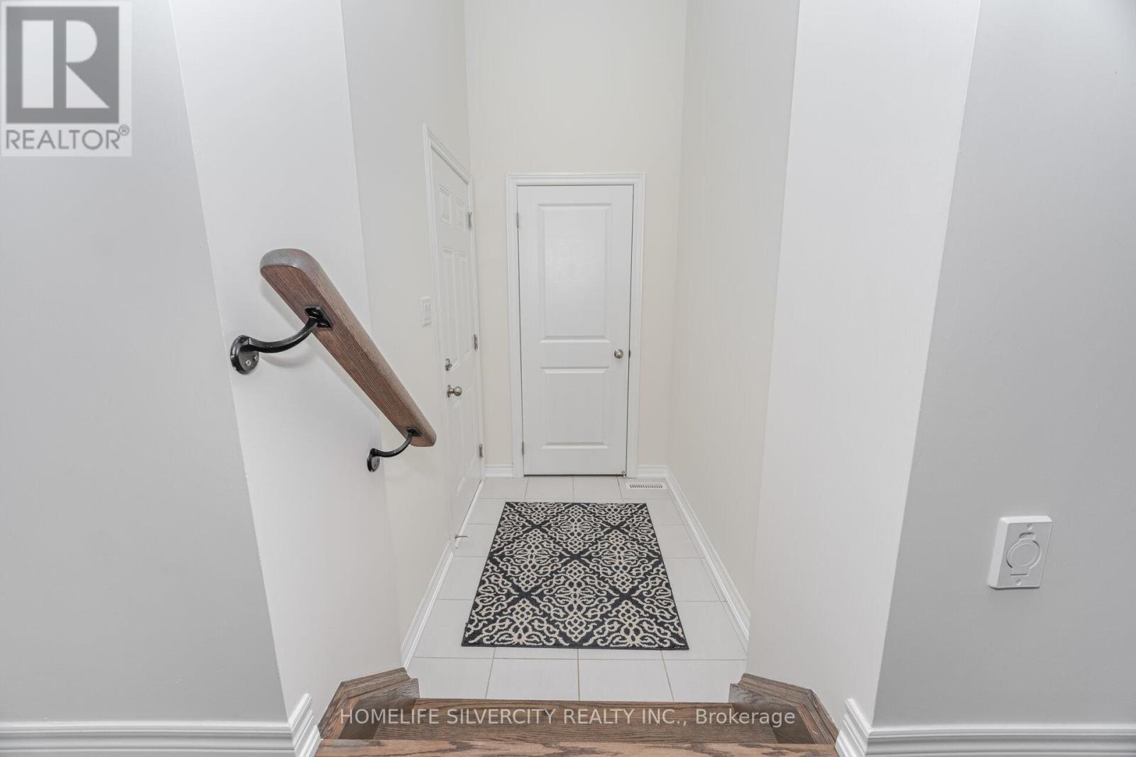 45 Ogston Crescent, Whitby, ON - Indoor Photo Showing Other Room