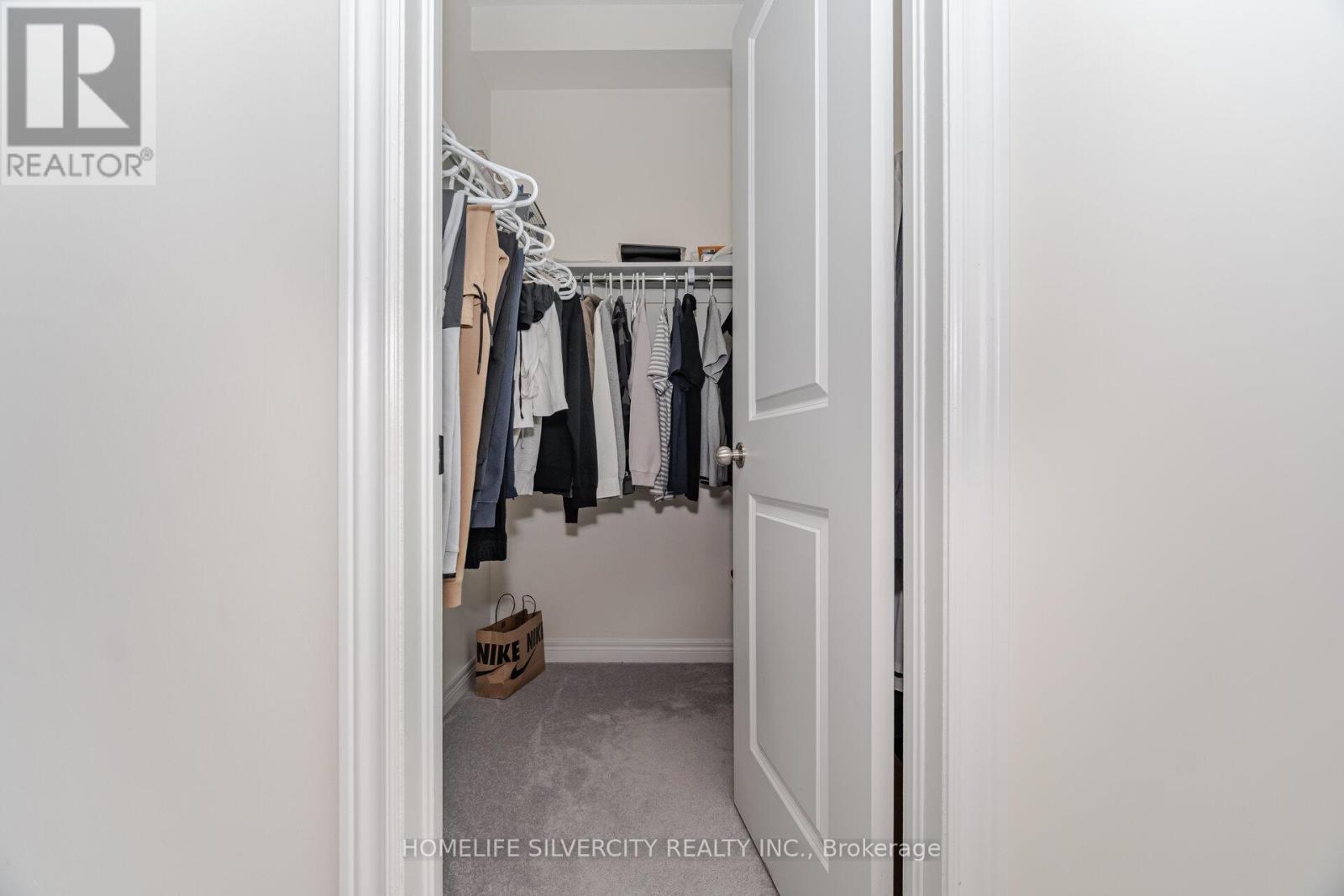 45 Ogston Crescent, Whitby, ON - Indoor