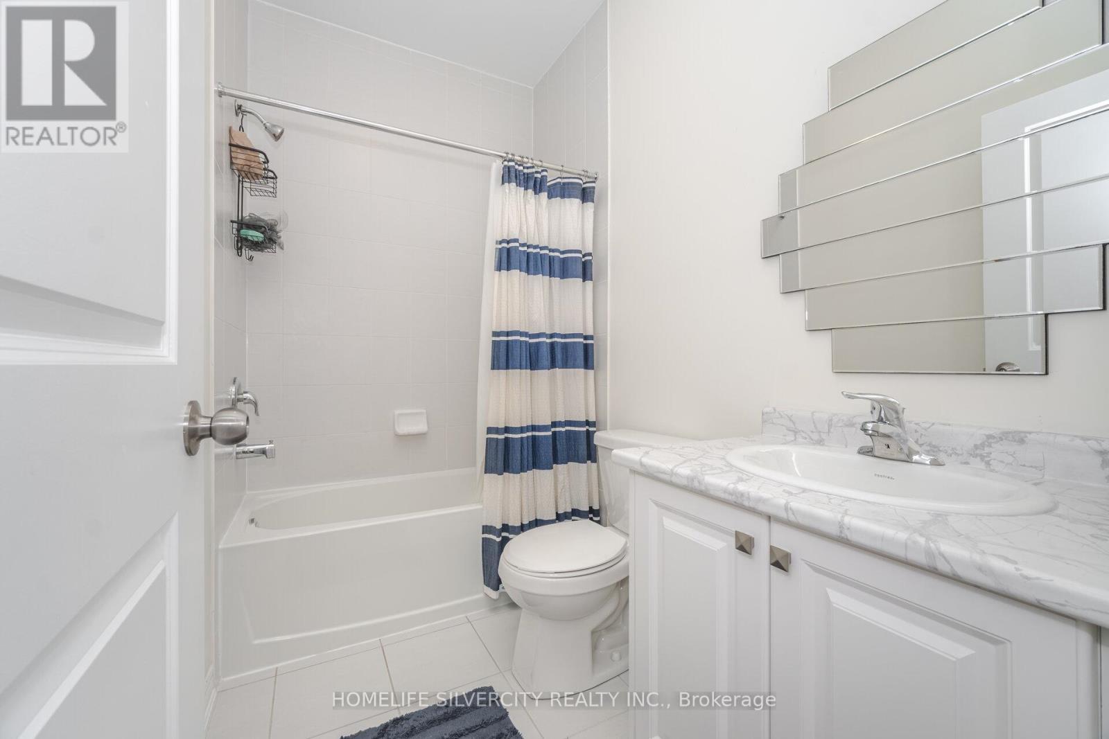 45 Ogston Crescent, Whitby, ON - Indoor Photo Showing Bathroom