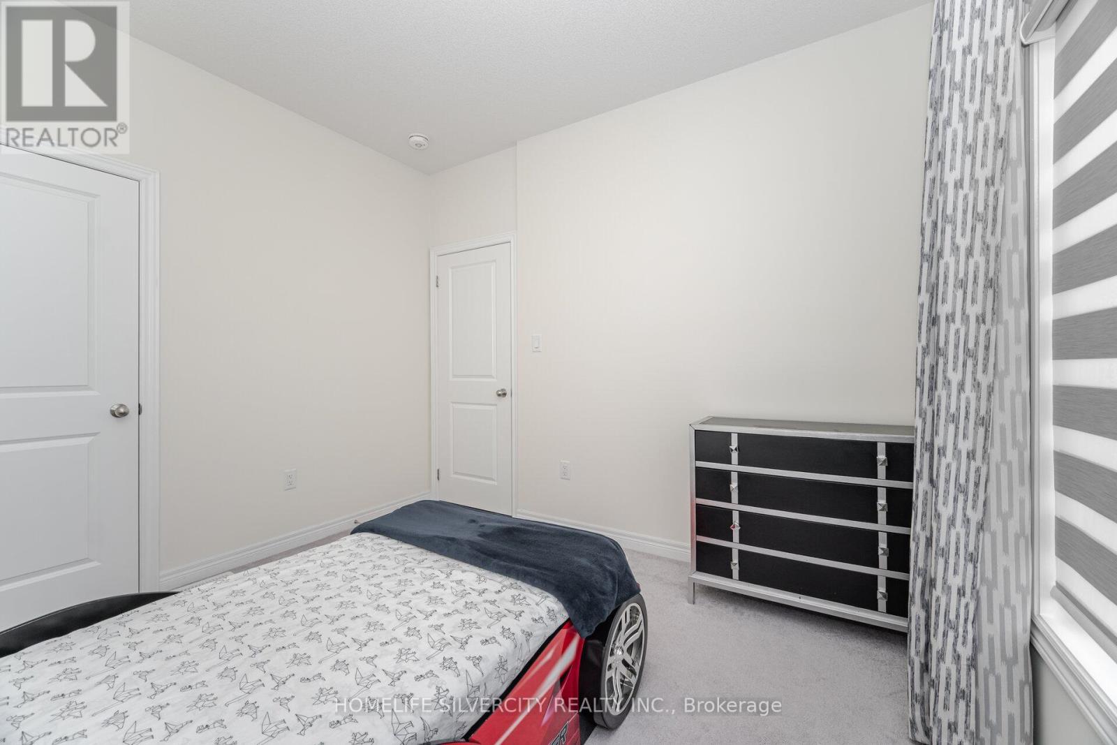 45 Ogston Crescent, Whitby, ON - Indoor