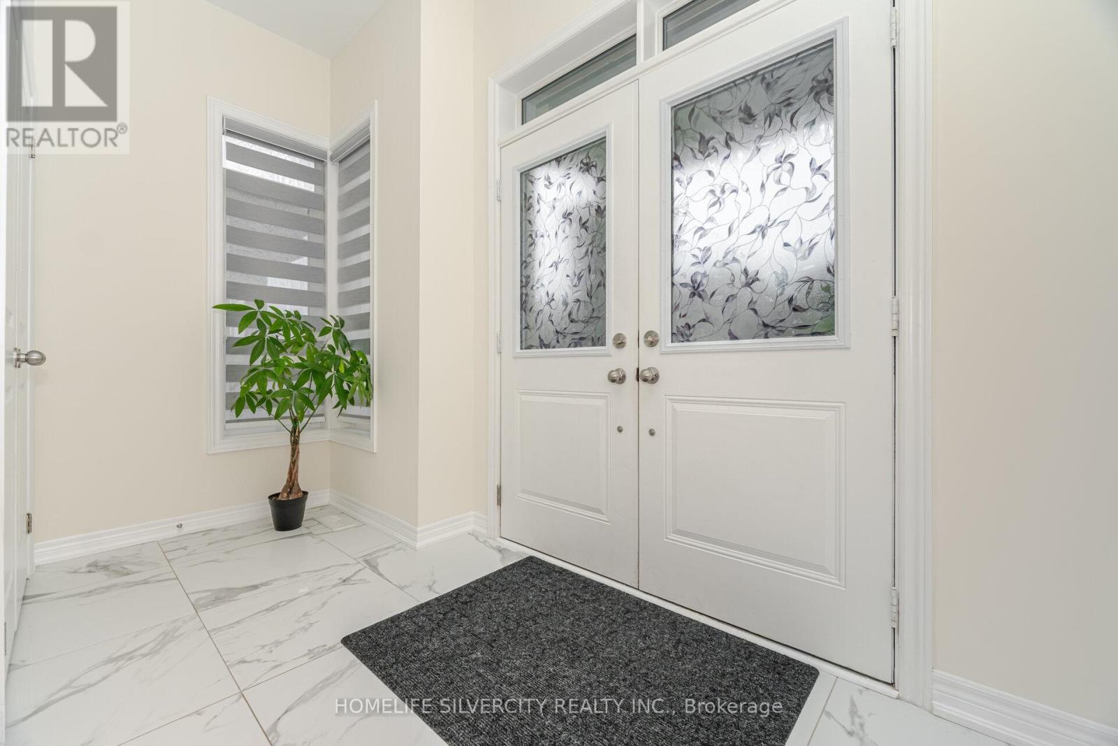 45 Ogston Crescent, Whitby, ON - Indoor Photo Showing Other Room