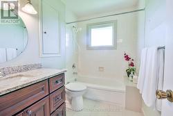 Main 4pc bath with heated floors -