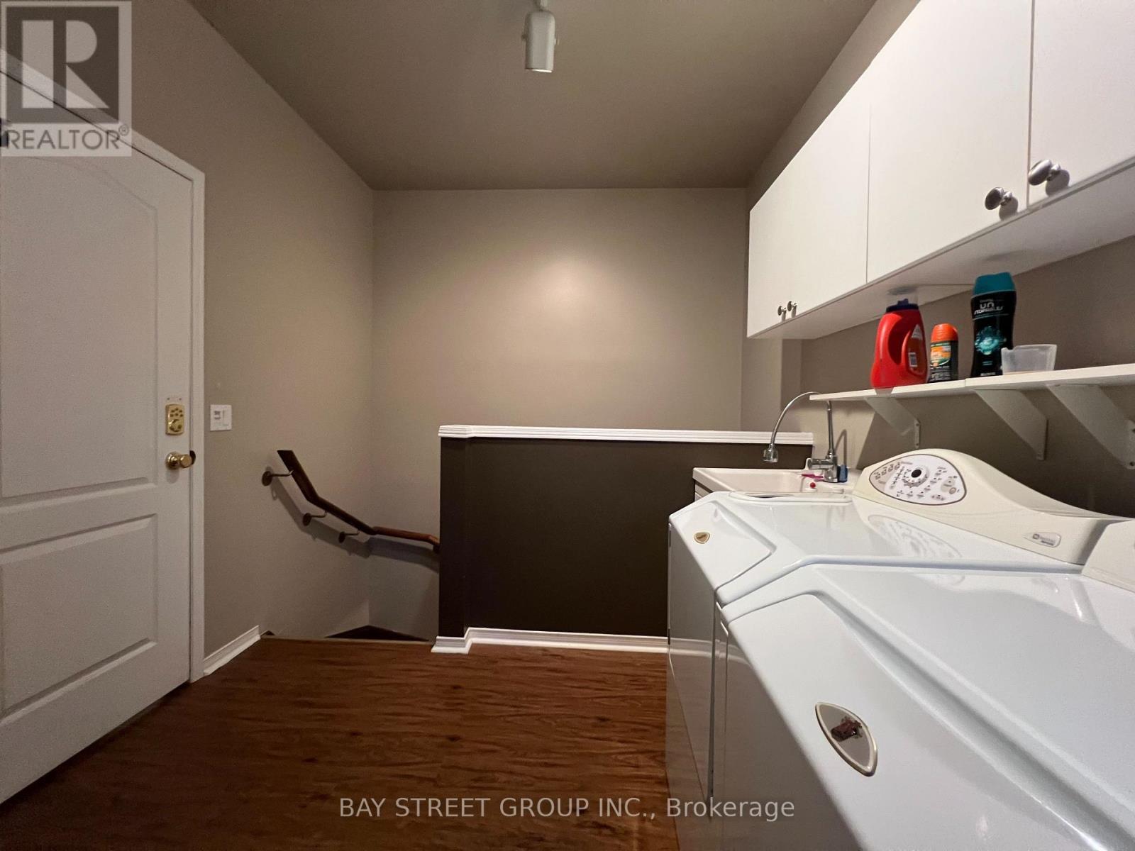 Bsmt - 52 Loring Cres, Markham, ON - Indoor Photo Showing Laundry Room