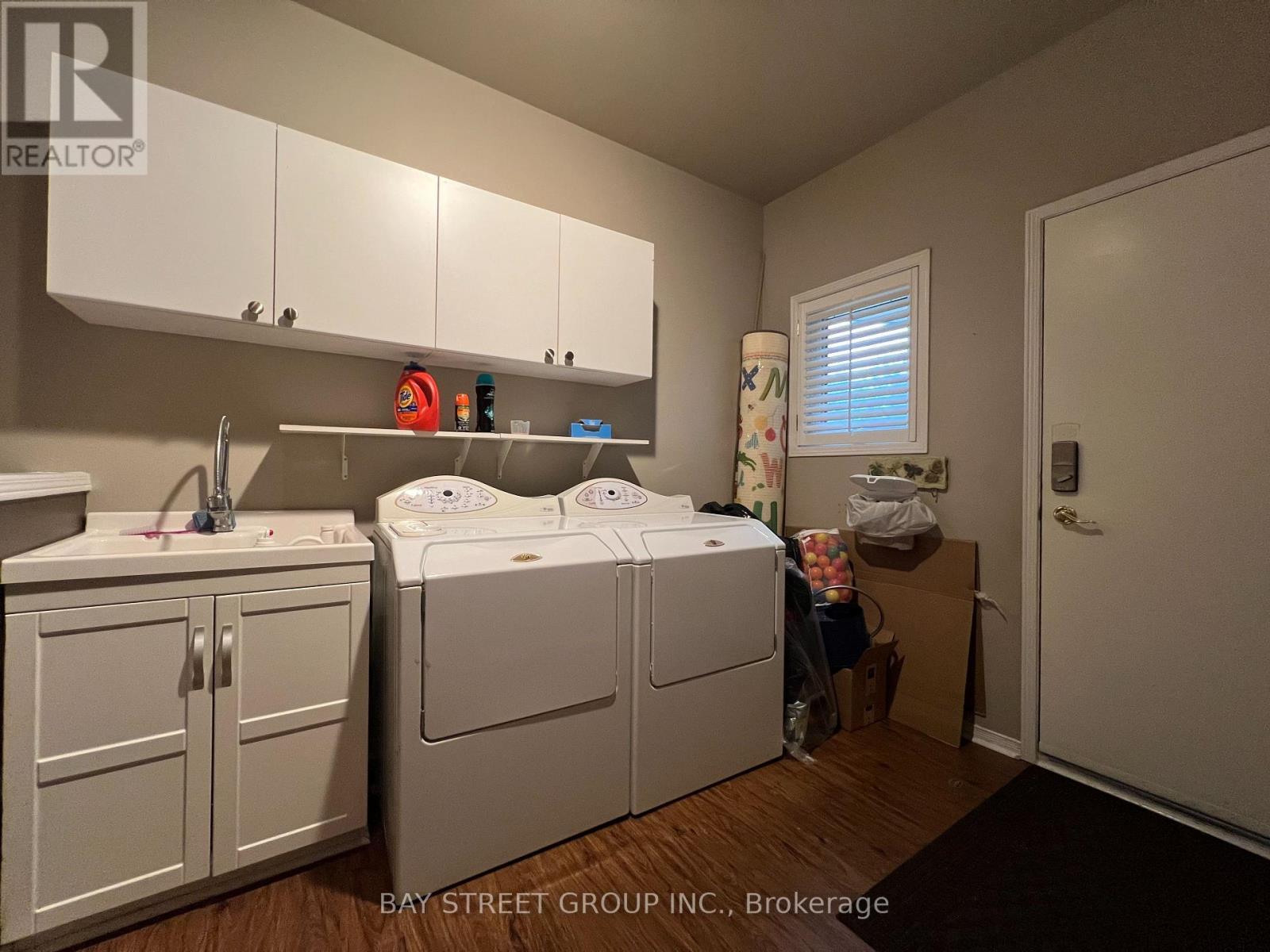 Bsmt - 52 Loring Cres, Markham, ON - Indoor Photo Showing Laundry Room