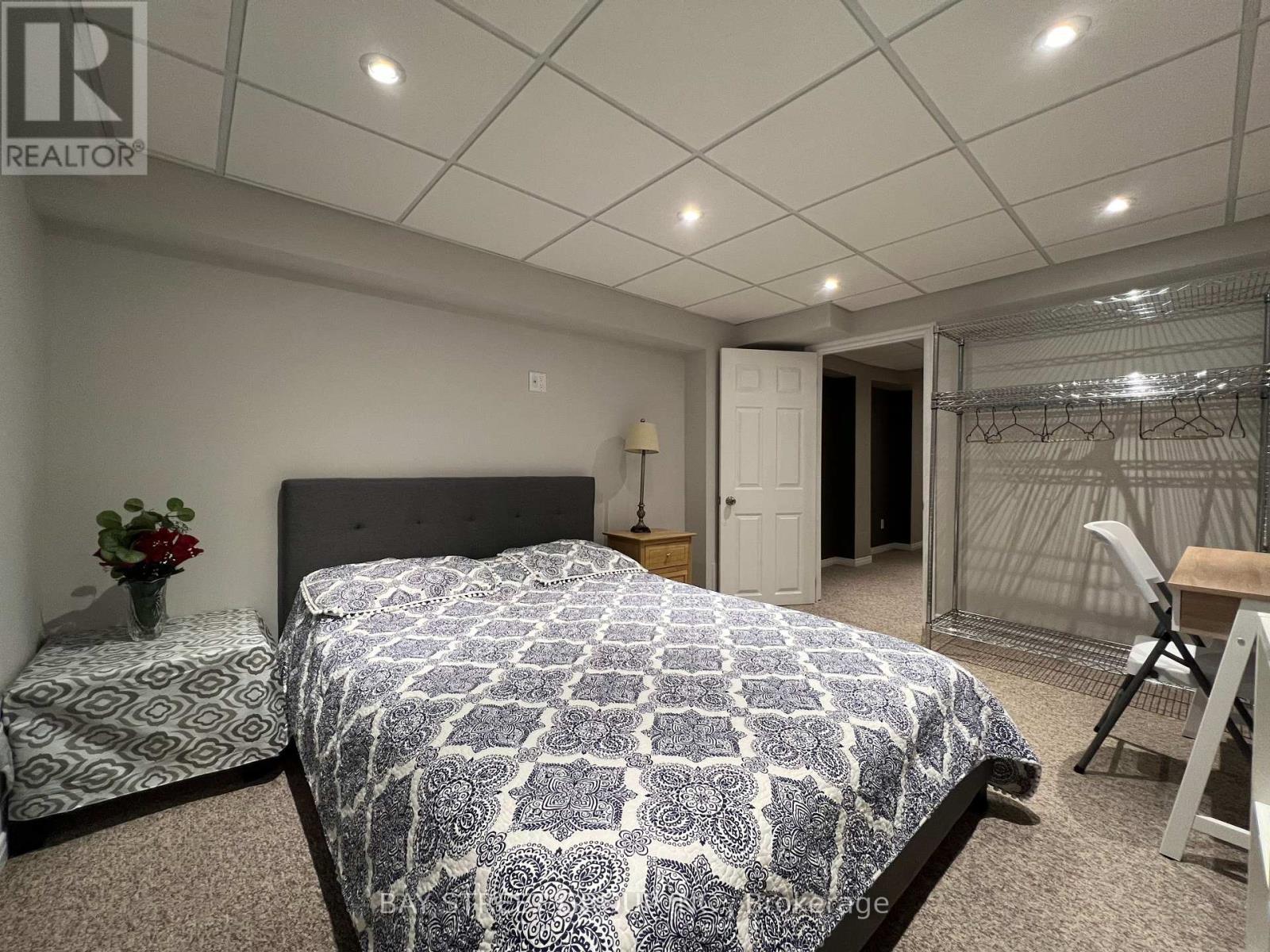 Bsmt - 52 Loring Cres, Markham, ON - Indoor Photo Showing Bedroom