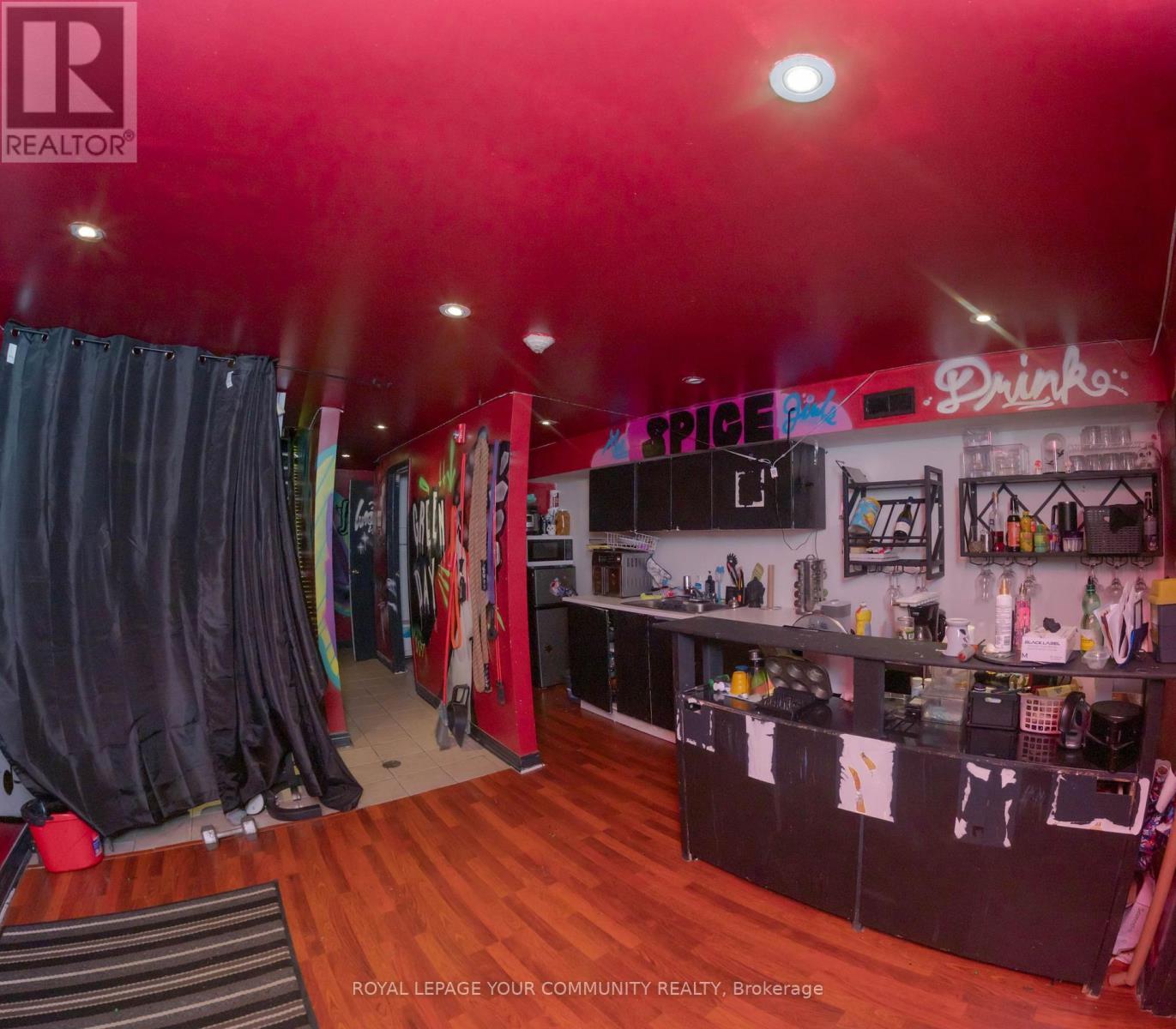 821A Bloor Street, Toronto, ON