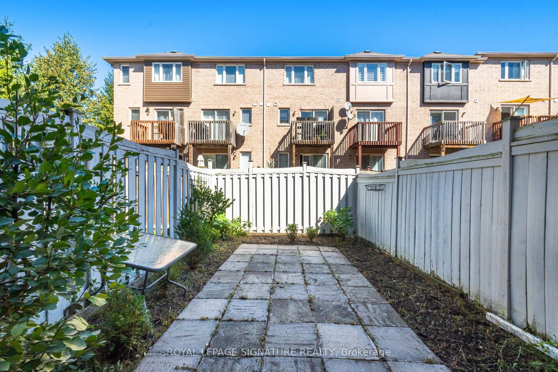 7131 Chatham Court, Mississauga, ON - Outdoor With Deck Patio Veranda