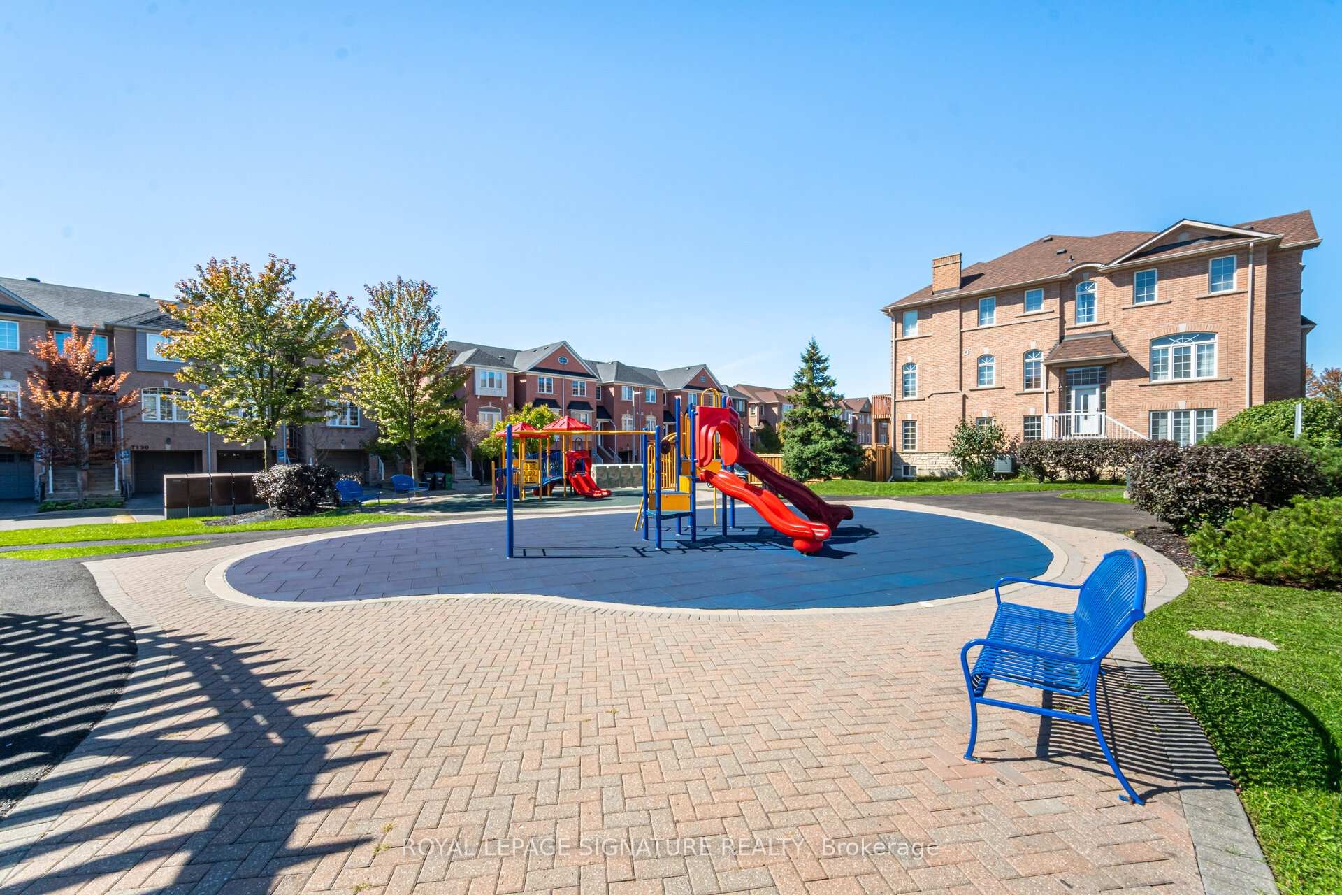 7131 Chatham Court, Mississauga, ON - Outdoor