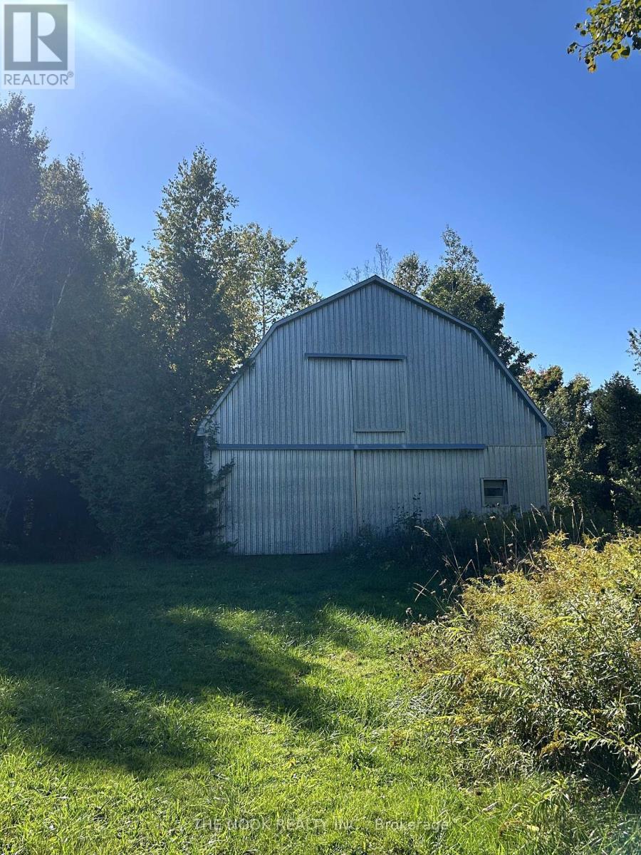 593 Pigeon Creek Road, Kawartha Lakes (Manvers), ON - Outdoor