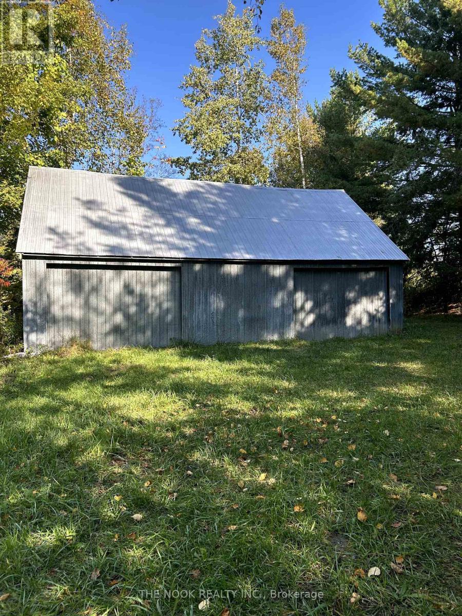 593 Pigeon Creek Road, Kawartha Lakes (Manvers), ON - Outdoor