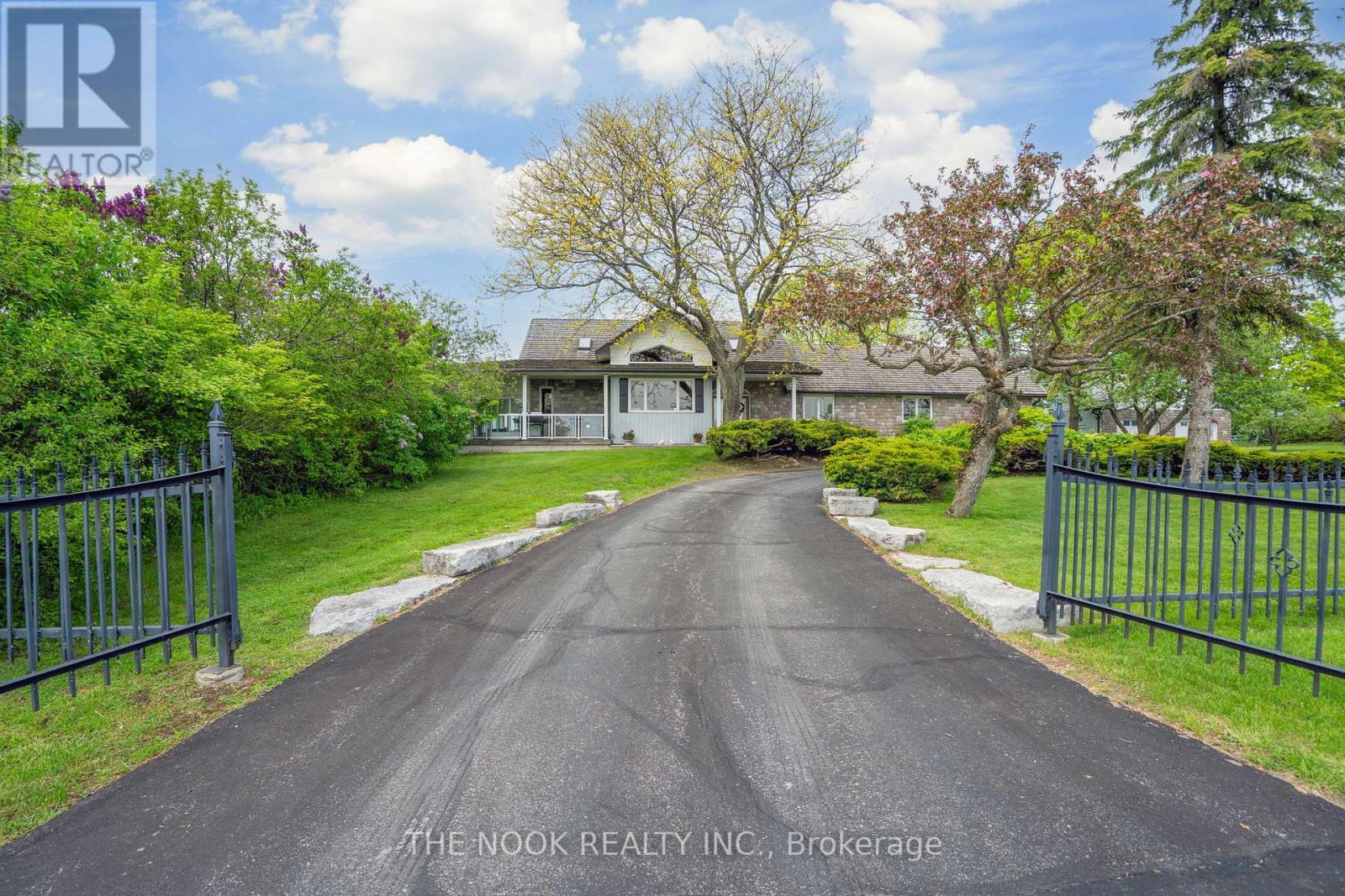 593 Pigeon Creek Road, Kawartha Lakes (Manvers), ON - Outdoor