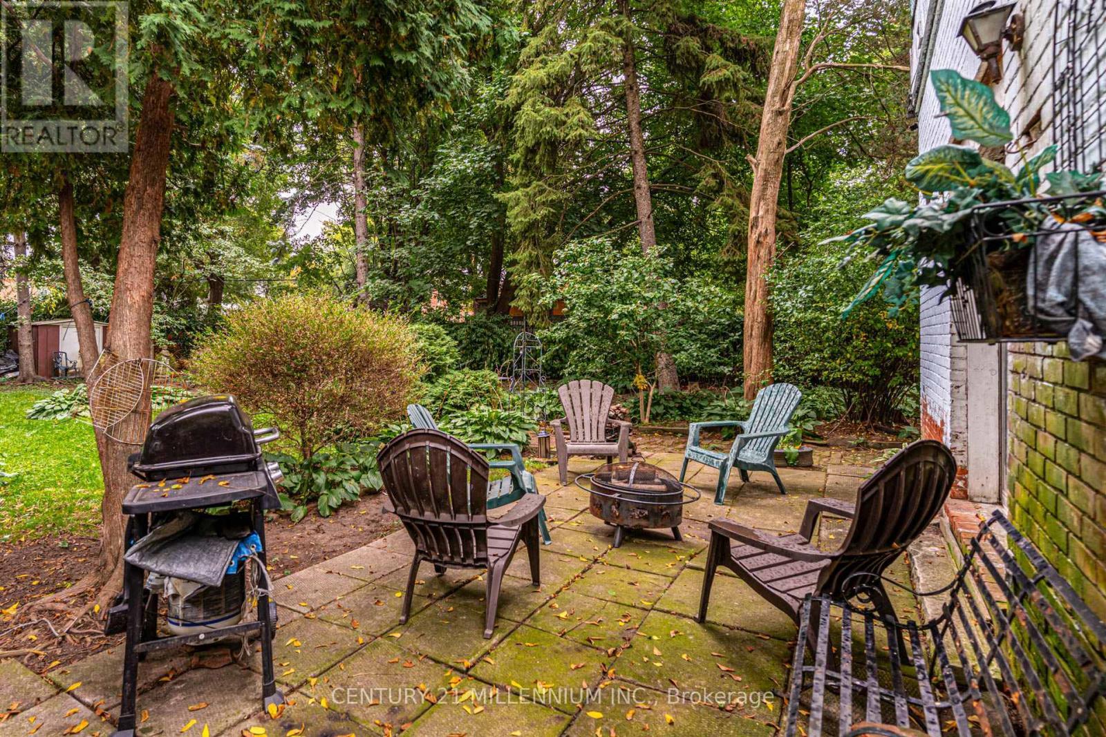 99 Blake Street, Hamilton, ON - Outdoor