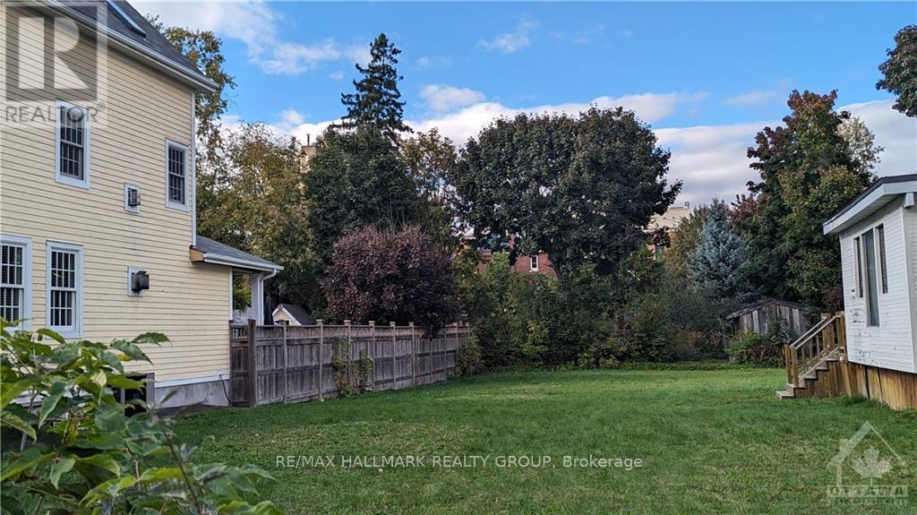 View South - 67 Springhurst Avenue, Ottawa, ON
