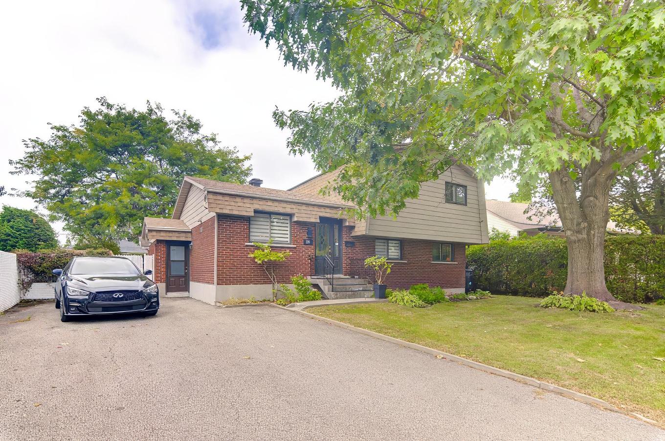 Exterior - 239 Rue Libersan, Sainte-Thérèse, QC - Outdoor