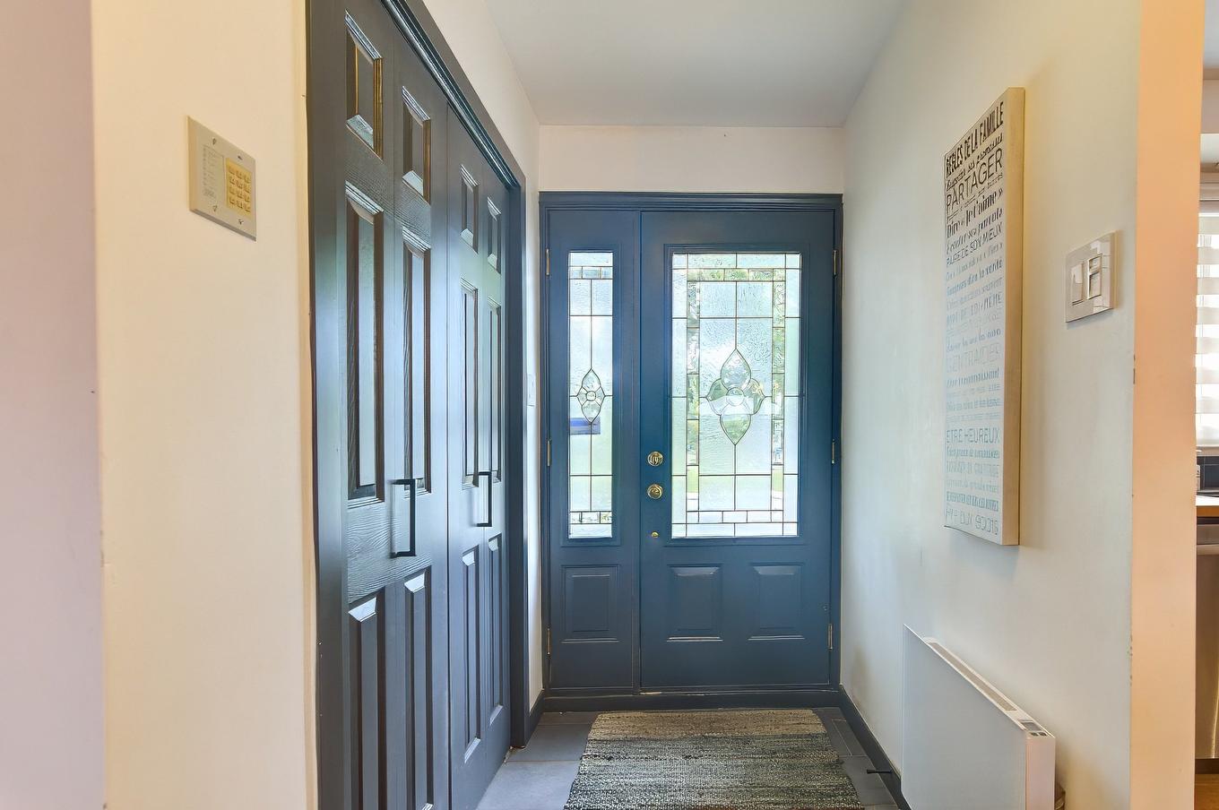 Hall - 239 Rue Libersan, Sainte-Thérèse, QC - Indoor Photo Showing Other Room