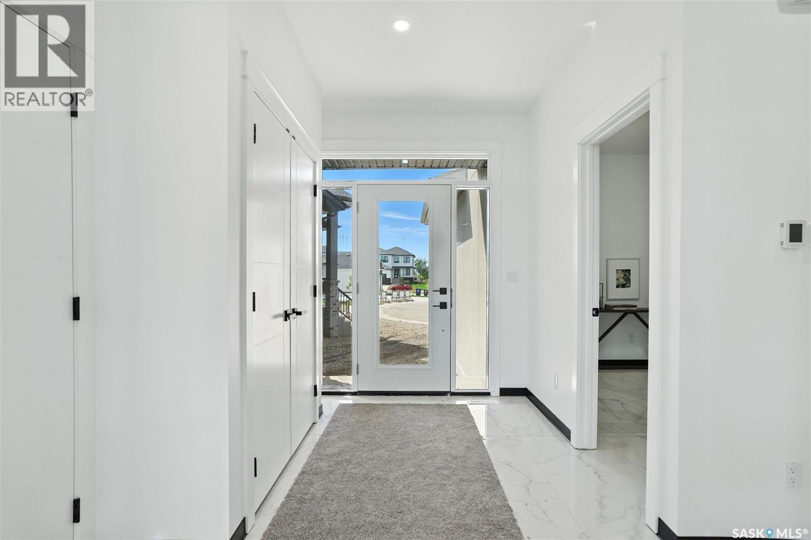 319 Woolf Bay, Saskatoon, SK - Indoor Photo Showing Other Room