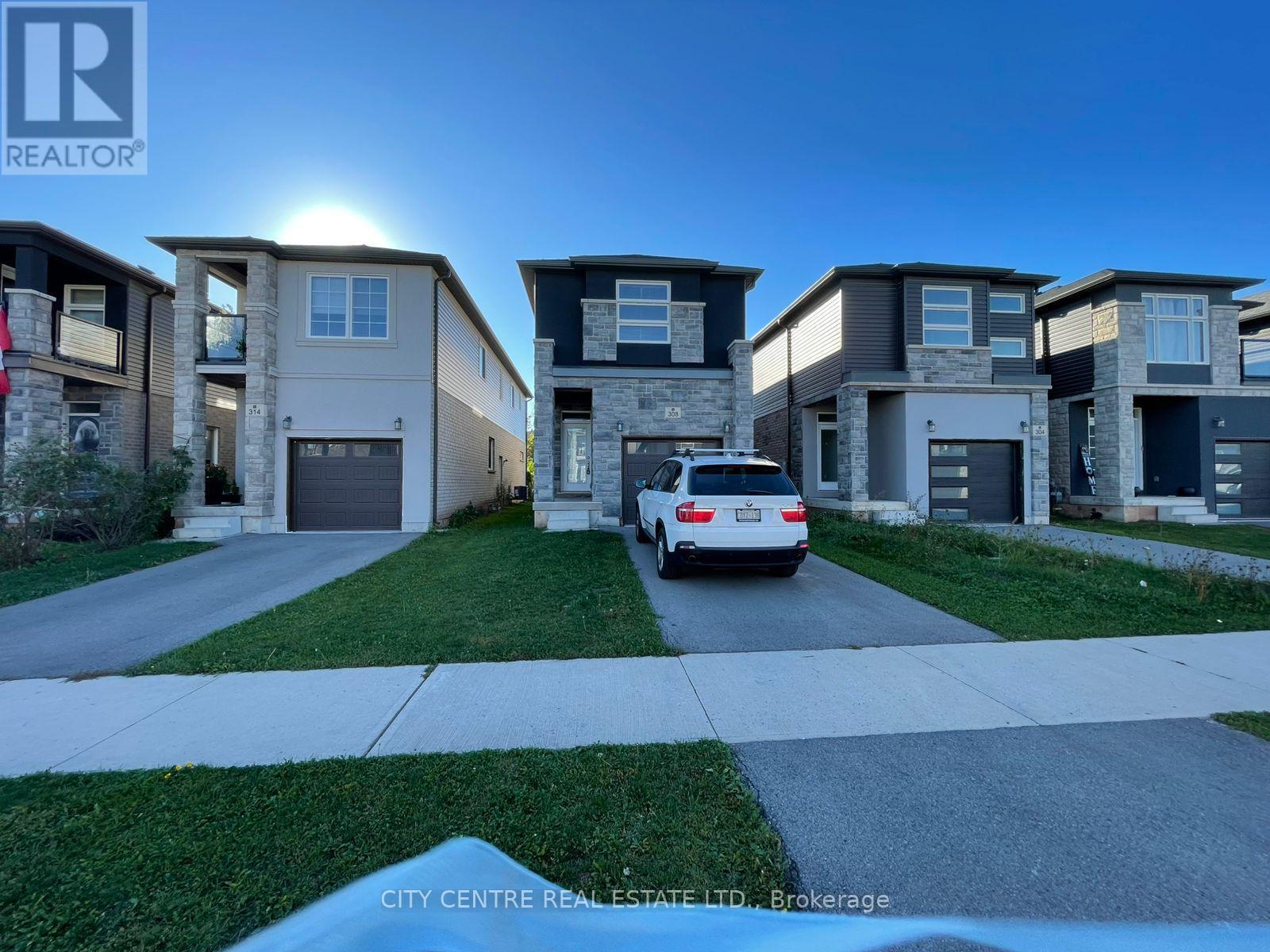 308 Louise Street, Welland, ON - Outdoor With Facade