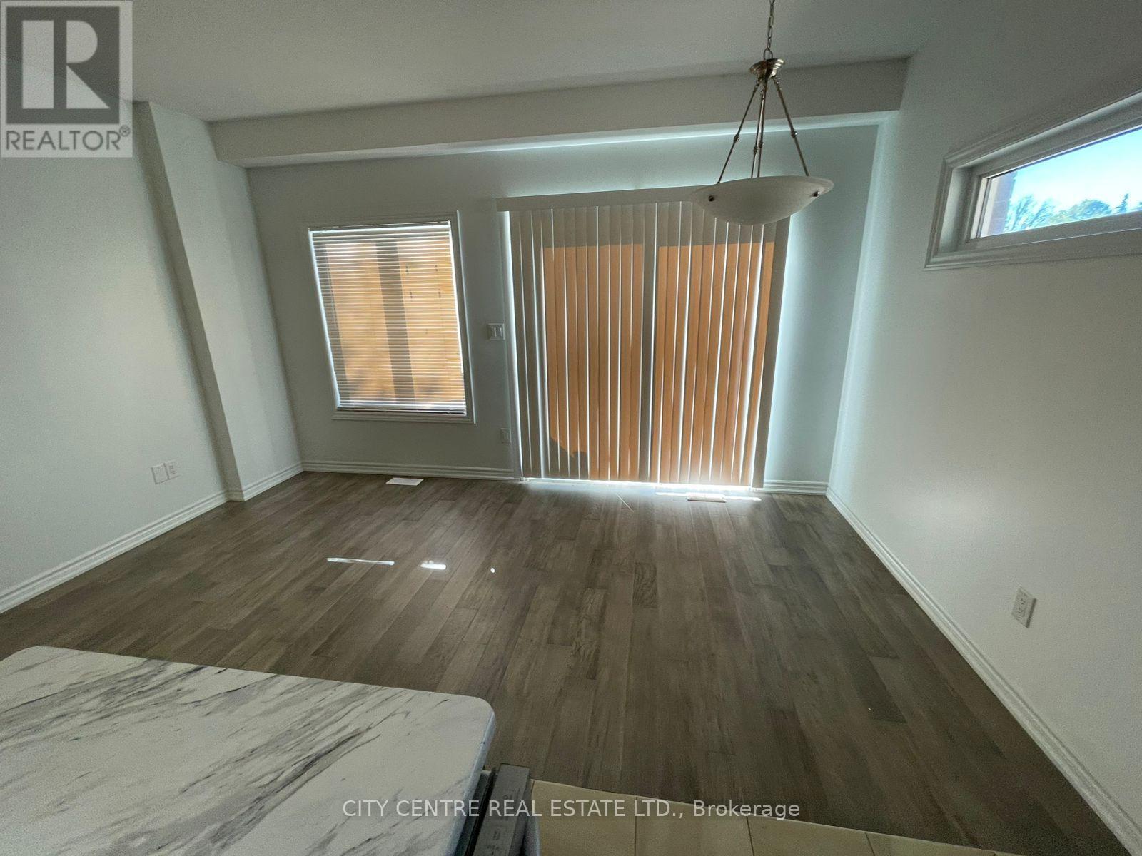 308 Louise Street, Welland, ON - Indoor Photo Showing Other Room