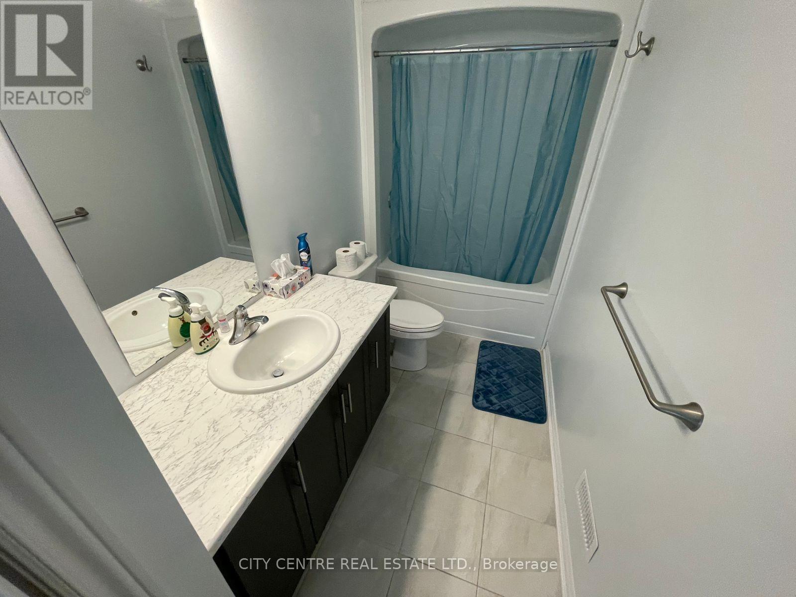 308 Louise Street, Welland, ON - Indoor Photo Showing Bathroom