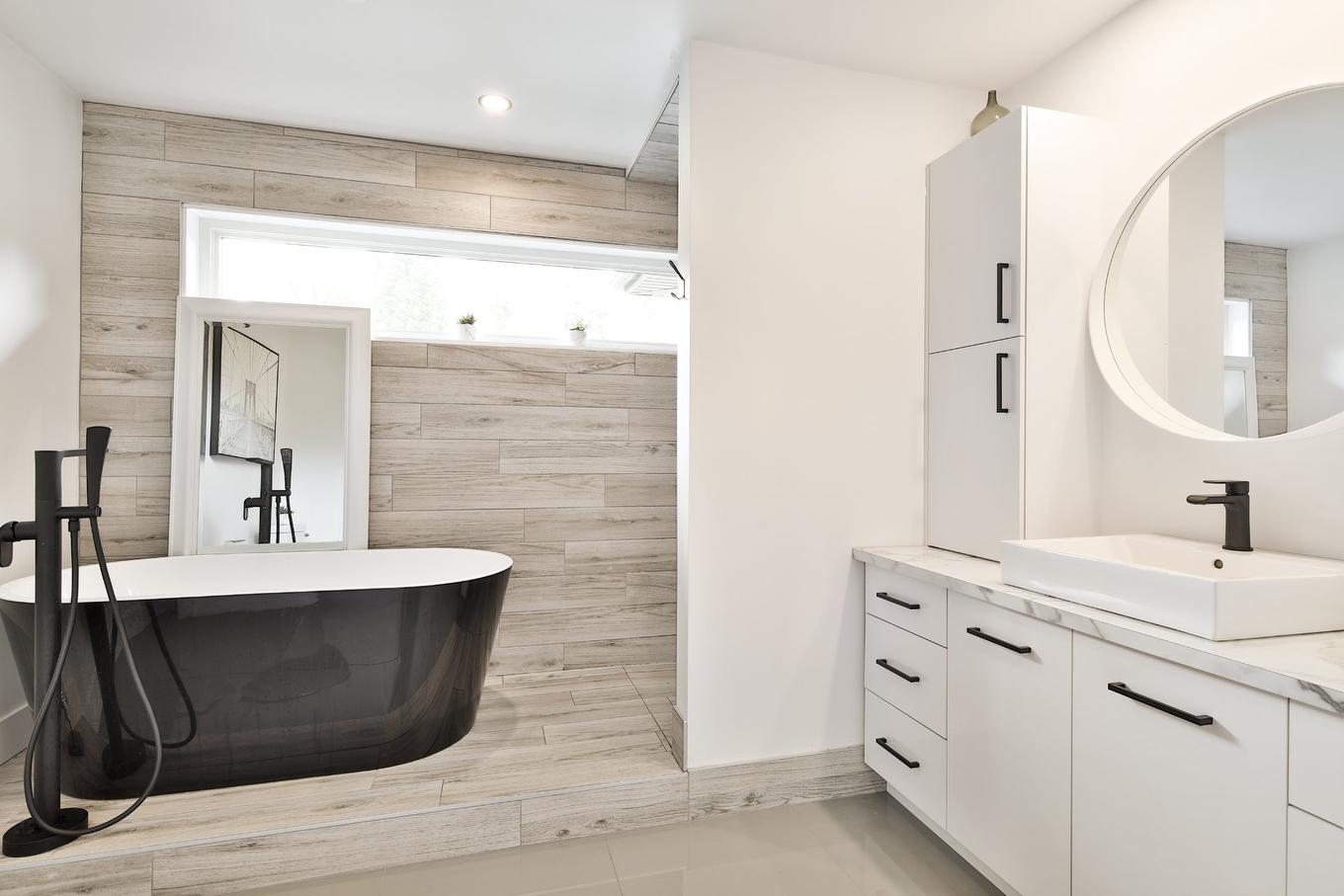 Ensuite bathroom - 81 Rue Légaré, Magog, QC - Indoor Photo Showing Bathroom