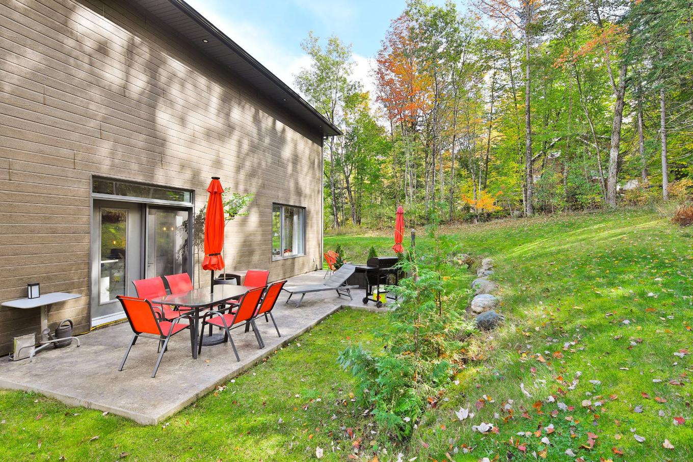 Backyard - 81 Rue Légaré, Magog, QC - Outdoor