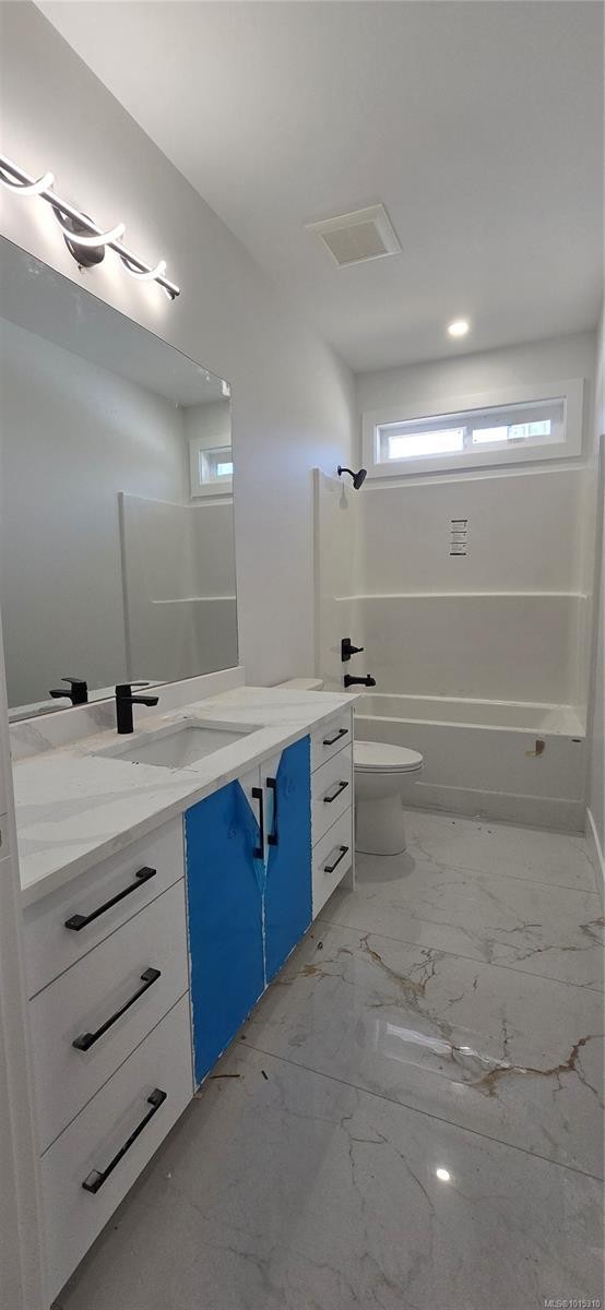 20 Leam Rd, Nanaimo, BC - Indoor