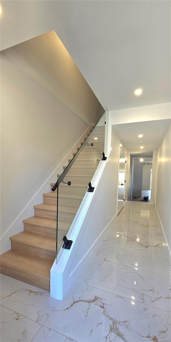 20 Leam Rd, Nanaimo, BC - Indoor Photo Showing Other Room