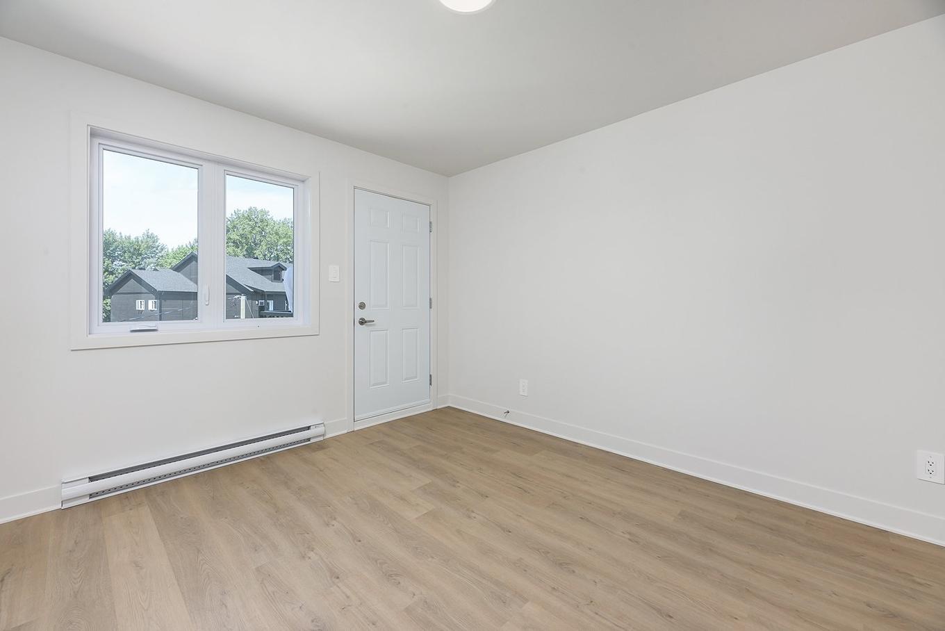 Chambre à coucher - 301-135 Rue Richer, Salaberry-De-Valleyfield, QC - Indoor Photo Showing Other Room