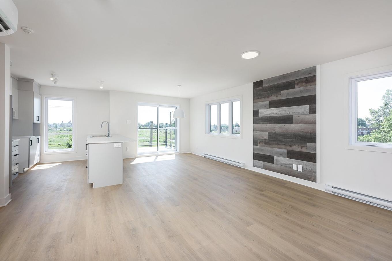 Vue d'ensemble - 301-135 Rue Richer, Salaberry-De-Valleyfield, QC - Indoor