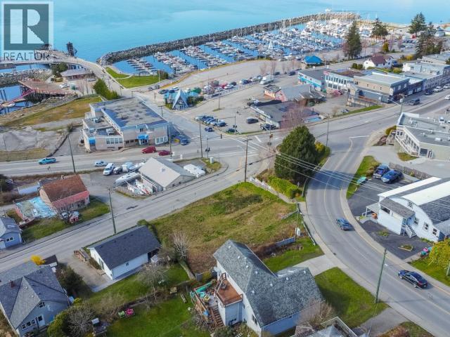 4426 Westview Ave, Powell River, BC