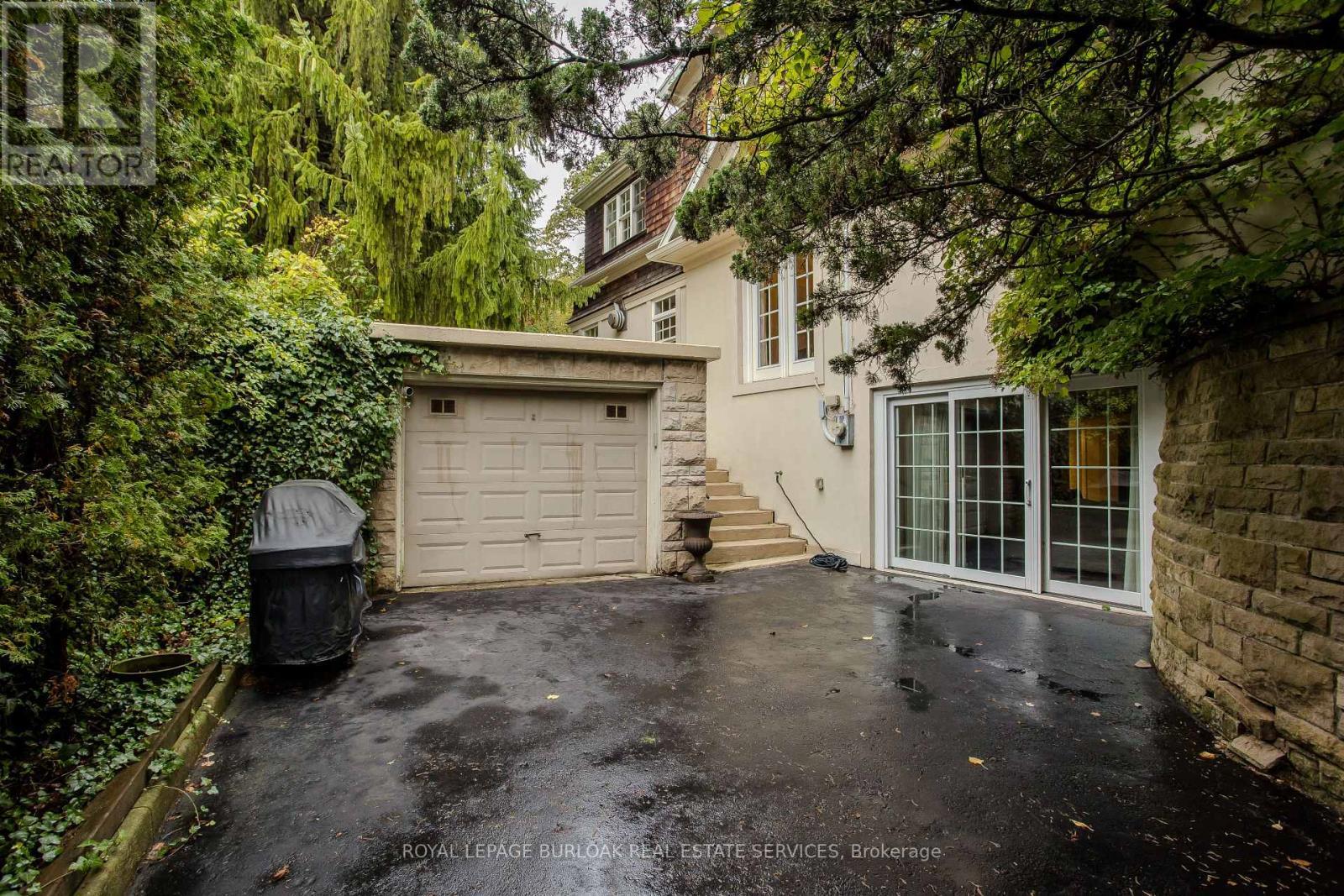 149 North Shore Boulevard E, Burlington, ON - Outdoor