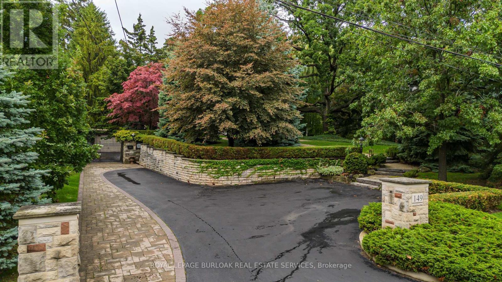 149 North Shore Boulevard E, Burlington, ON - Outdoor