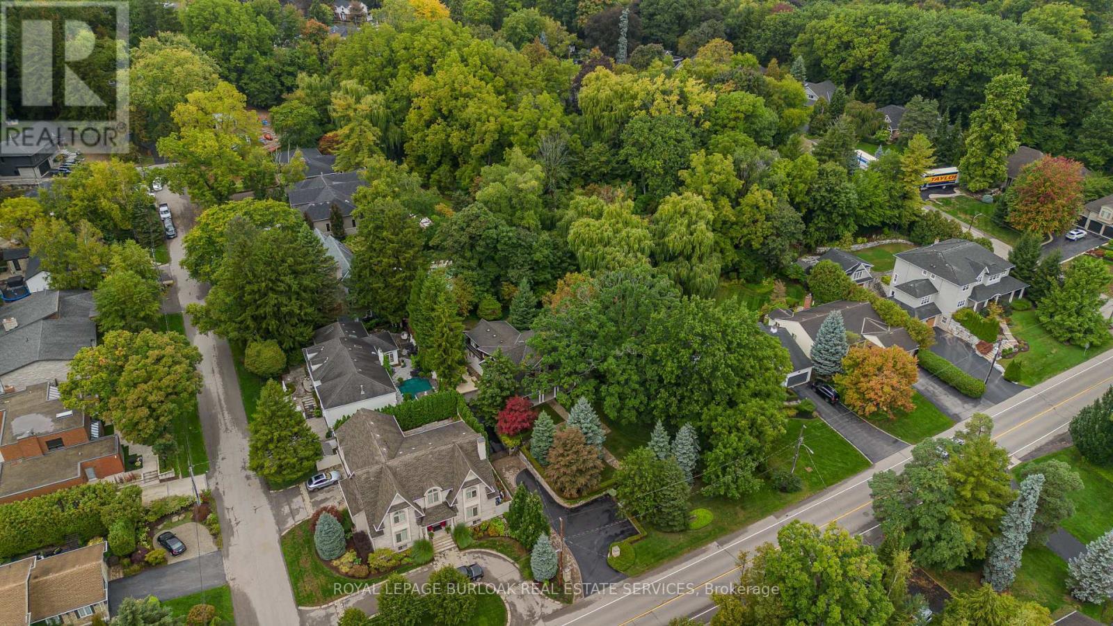 149 North Shore Boulevard E, Burlington, ON - Outdoor With View
