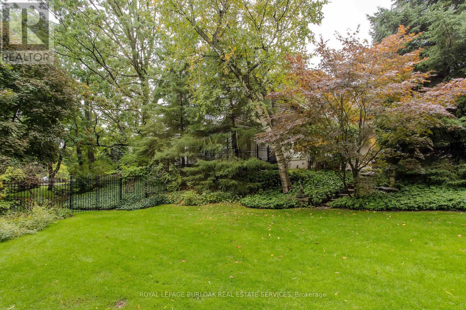 149 North Shore Boulevard E, Burlington, ON - Outdoor