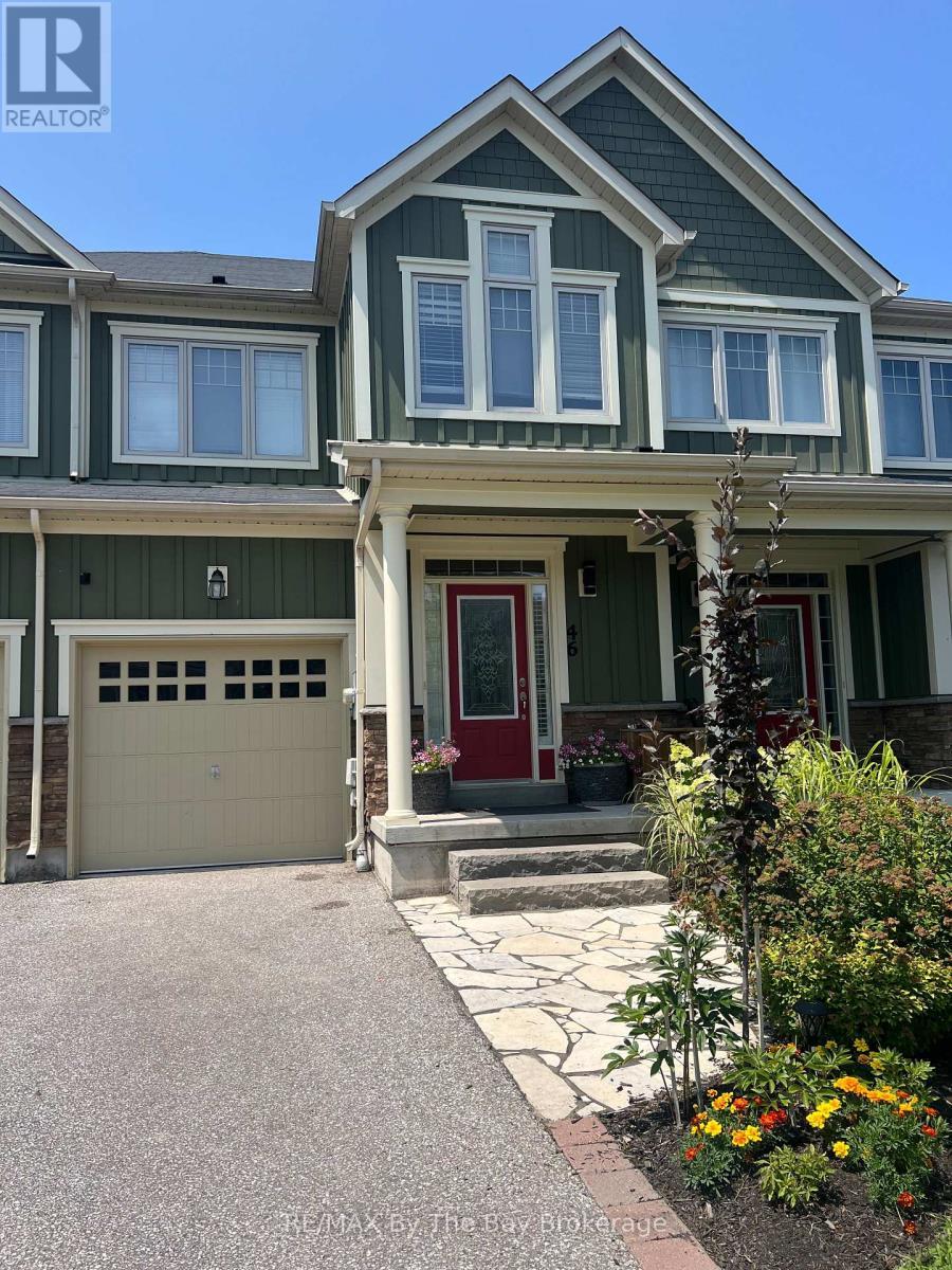 46 Sandy Coast Crescent, Wasaga Beach, ON - Outdoor With Facade