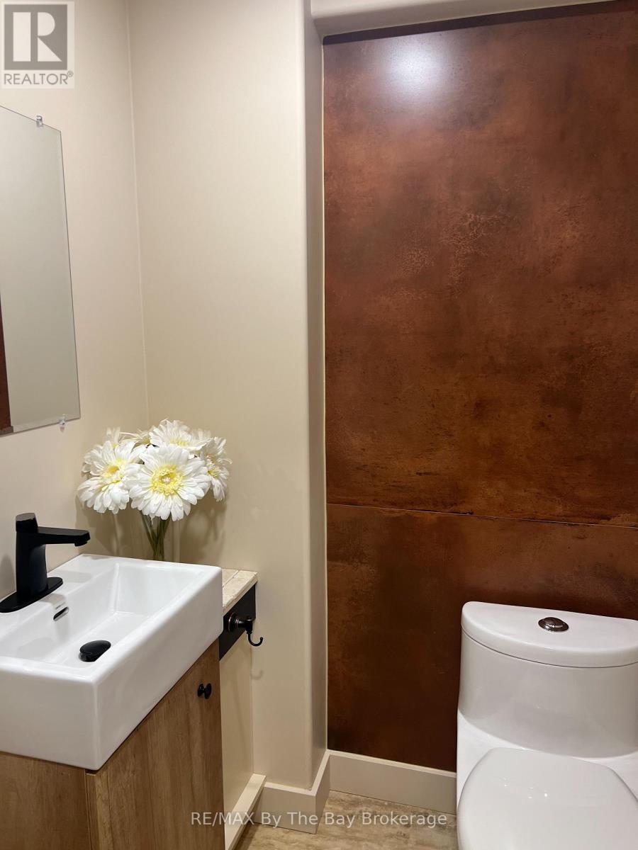 46 Sandy Coast Crescent, Wasaga Beach, ON - Indoor Photo Showing Bathroom