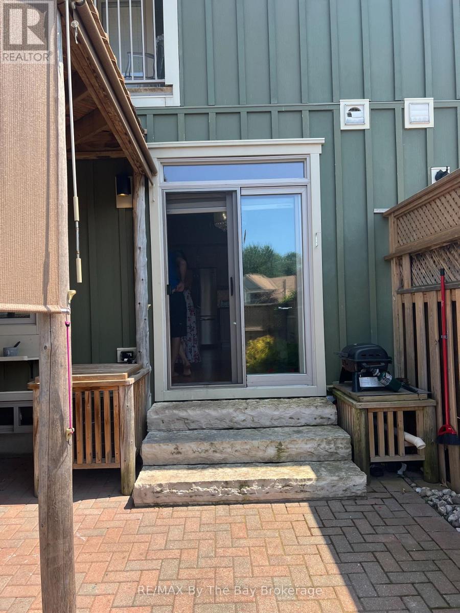 46 Sandy Coast Crescent, Wasaga Beach, ON - Outdoor With Exterior