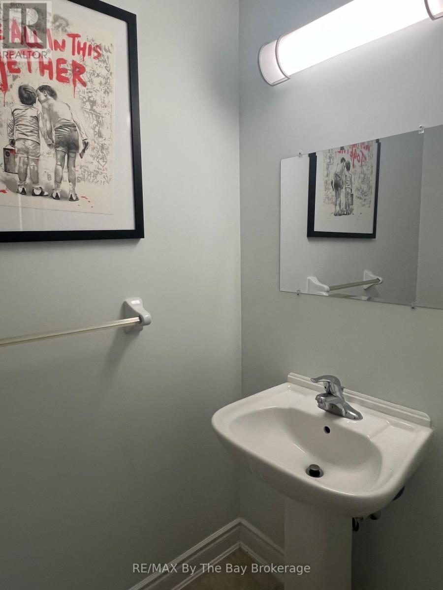 46 Sandy Coast Crescent, Wasaga Beach, ON - Indoor Photo Showing Bathroom