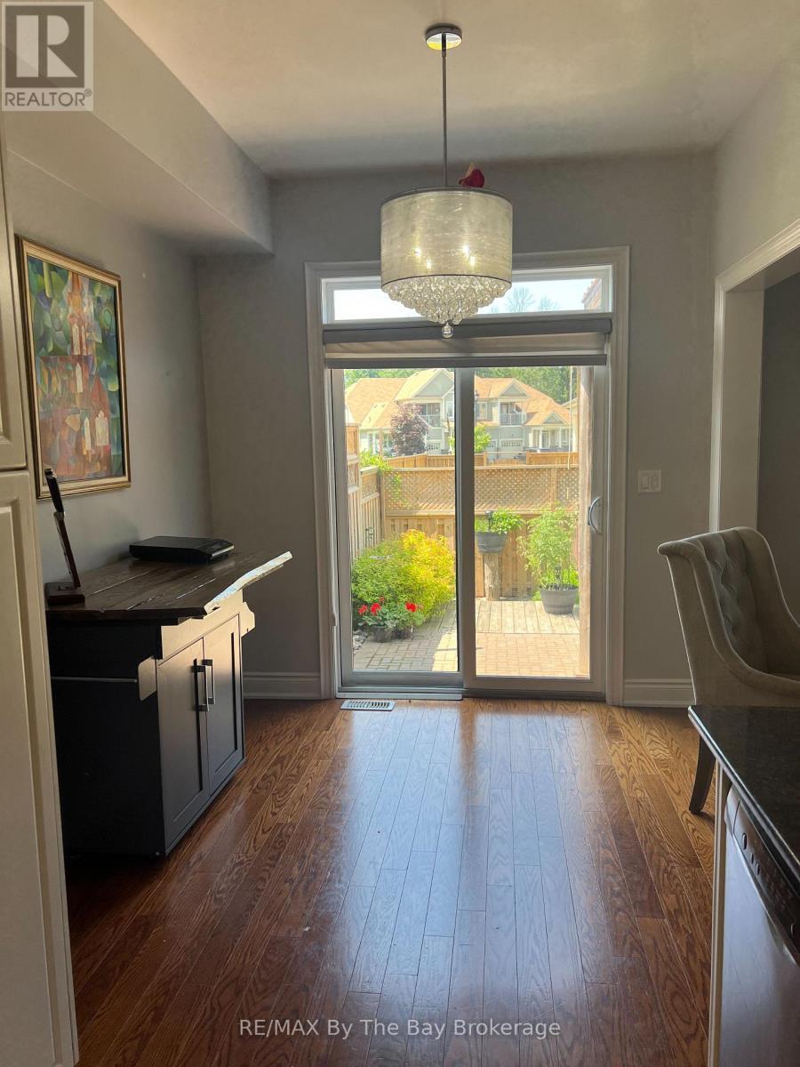 46 Sandy Coast Crescent, Wasaga Beach, ON - Indoor Photo Showing Other Room