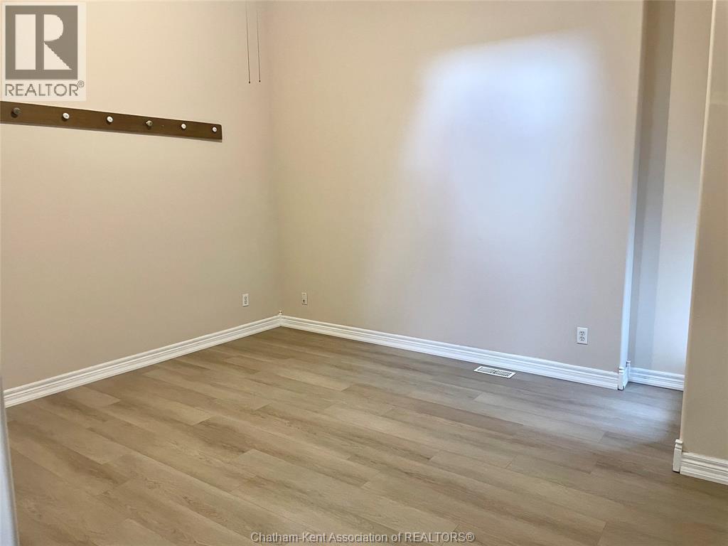 317 Queen Street Unit# 301, Chatham, ON - Indoor Photo Showing Other Room