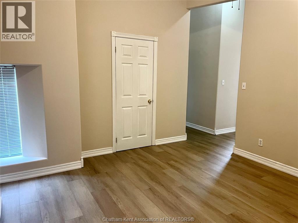 317 Queen Street Unit# 301, Chatham, ON - Indoor Photo Showing Other Room
