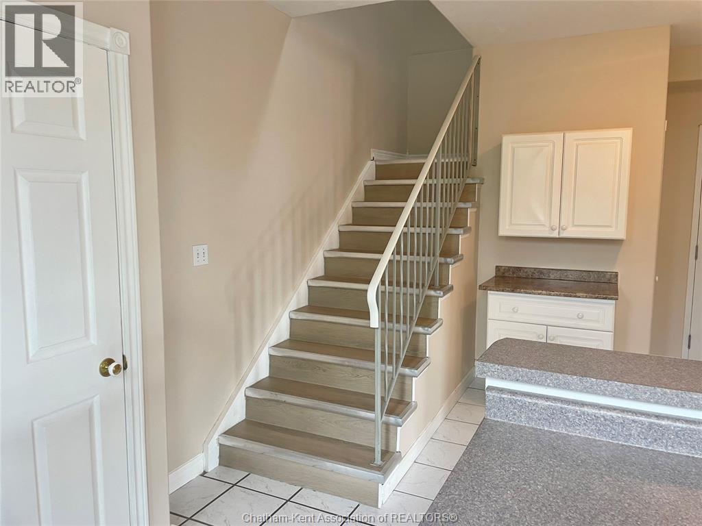 317 Queen Street Unit# 301, Chatham, ON - Indoor Photo Showing Other Room