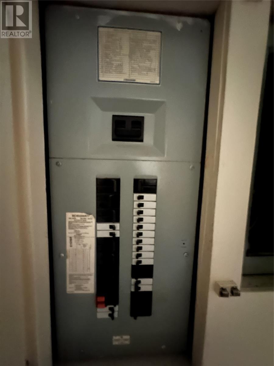 7 Courtney Street, Grand Bank, NL - Indoor