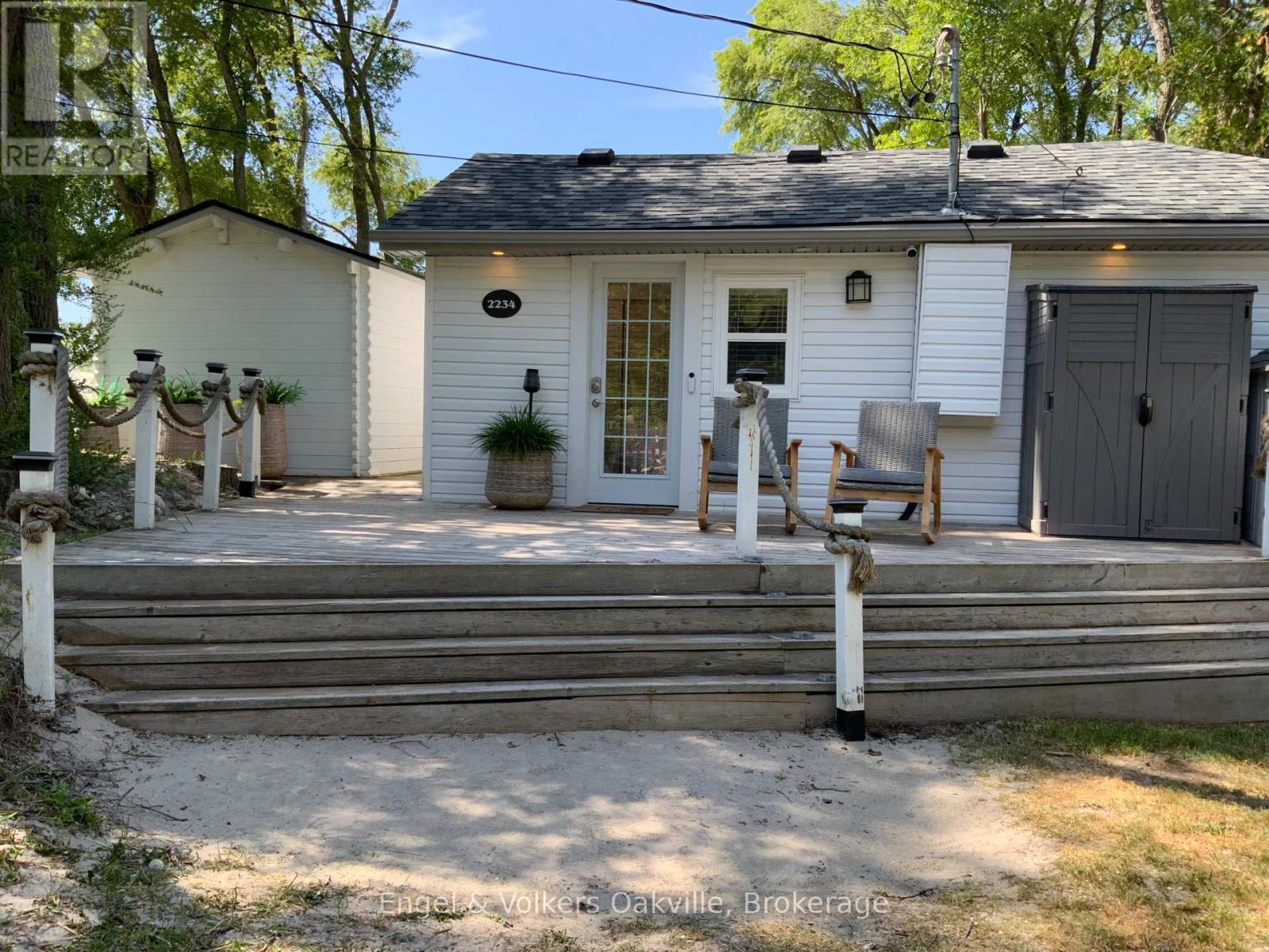 2234 Tiny Beaches Road S, Tiny, ON - Outdoor