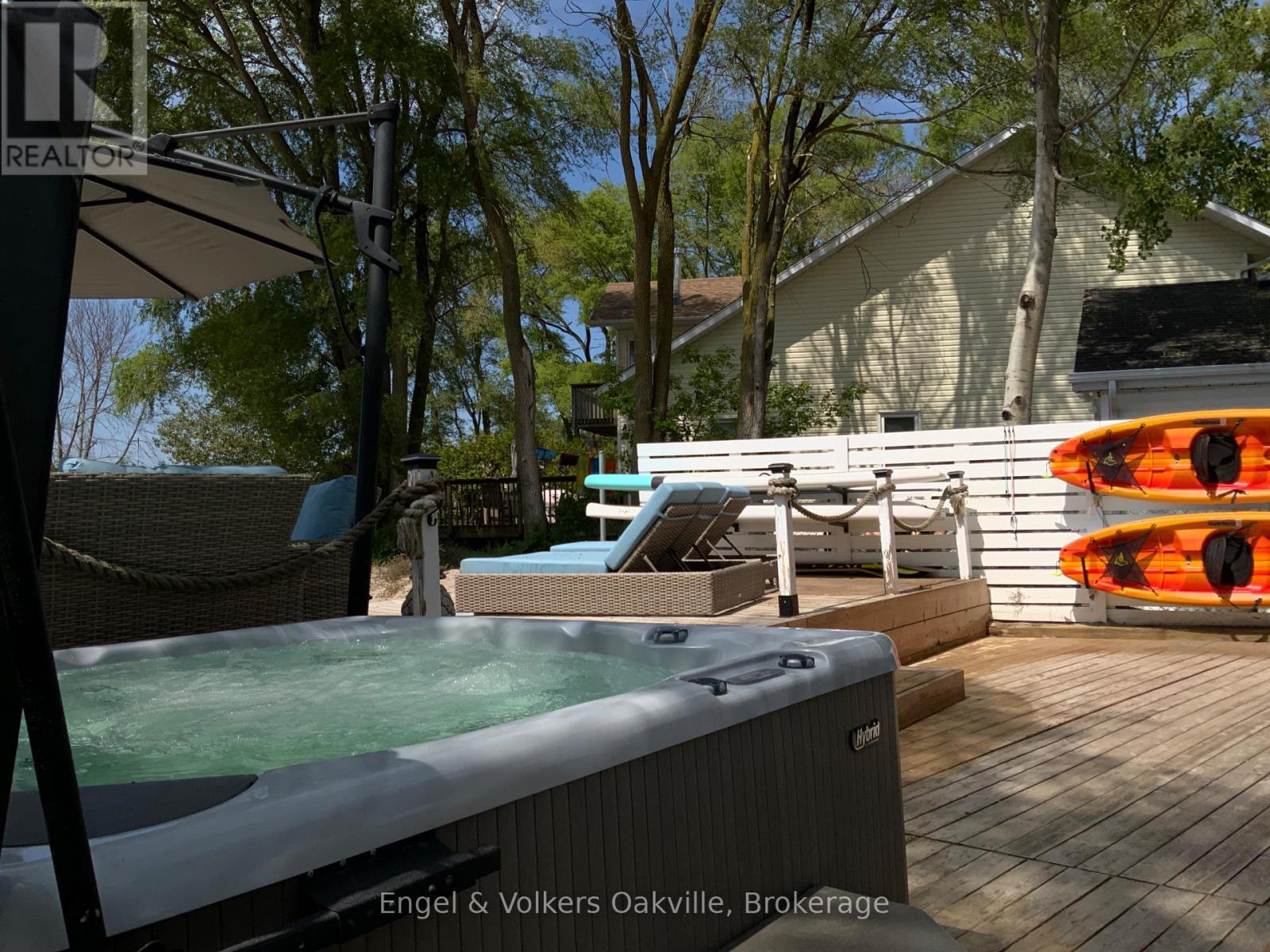 2234 Tiny Beaches Road S, Tiny, ON - Outdoor With Deck Patio Veranda