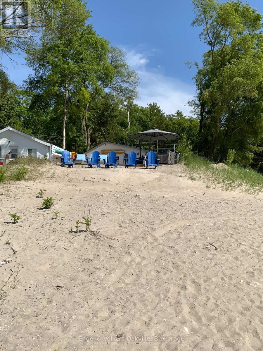 2234 Tiny Beaches Road S, Tiny, ON - Outdoor