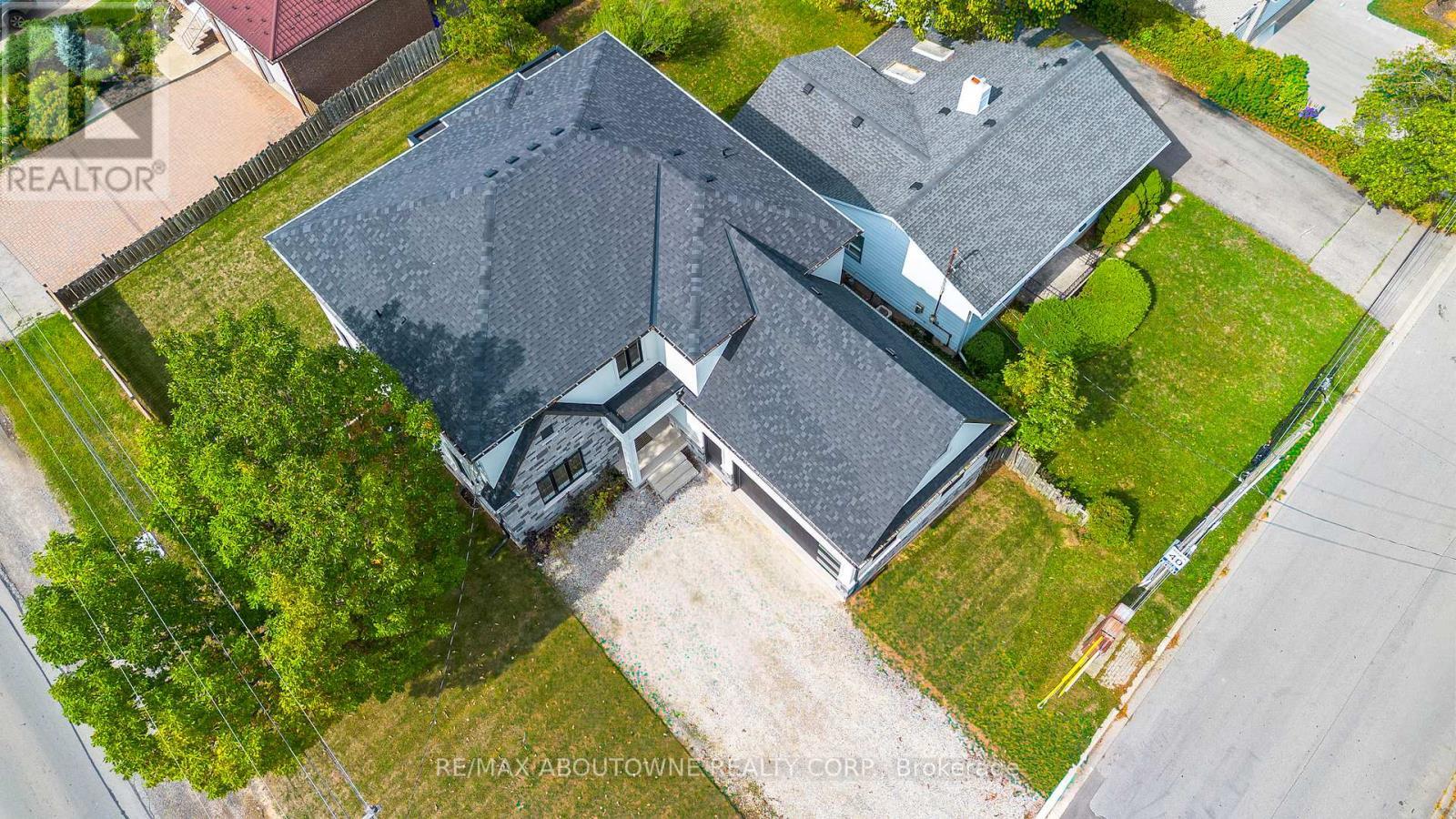 1 West Avenue, Hamilton, ON - Outdoor With View